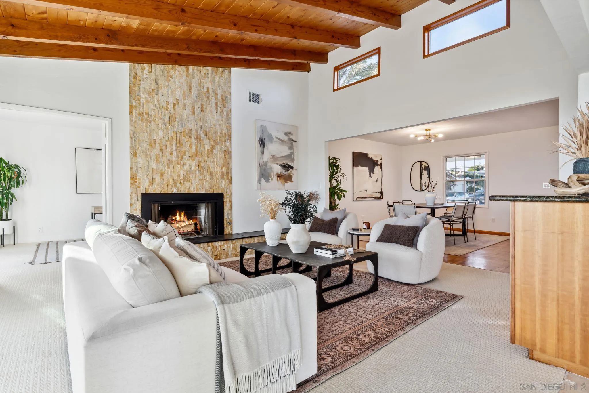 https://cdn.realtyfeed.com/cdn/127/250038535/a8cc082252c38f082937d67feab5fdef.webp