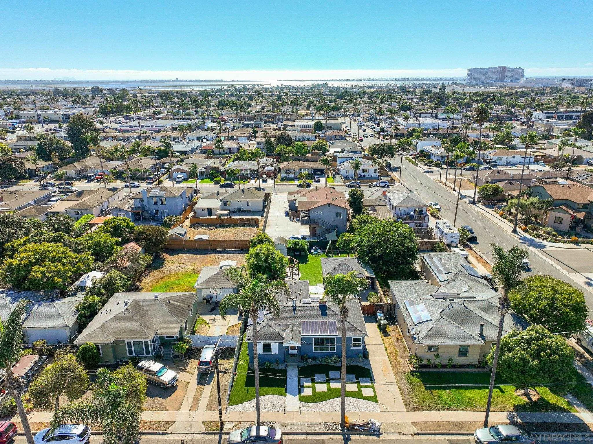 https://cdn.realtyfeed.com/cdn/127/250038536/f8b738606de89921b882582f1bc1a886.webp