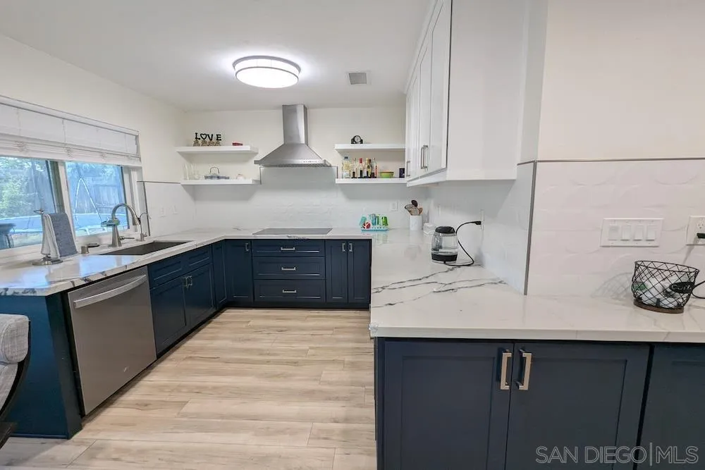 https://cdn.realtyfeed.com/cdn/127/250038547/ab9c2a8a5fb84497d56804a8df2c7ba1.webp