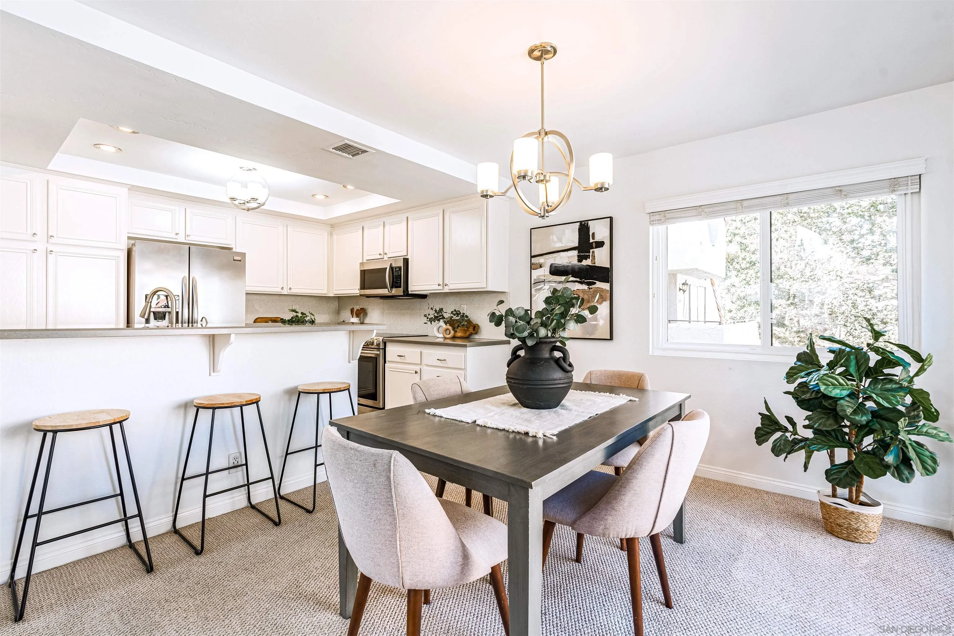 https://cdn.realtyfeed.com/cdn/127/250038548/d15adace8d05f93d39fcf898fe61cdd4.webp