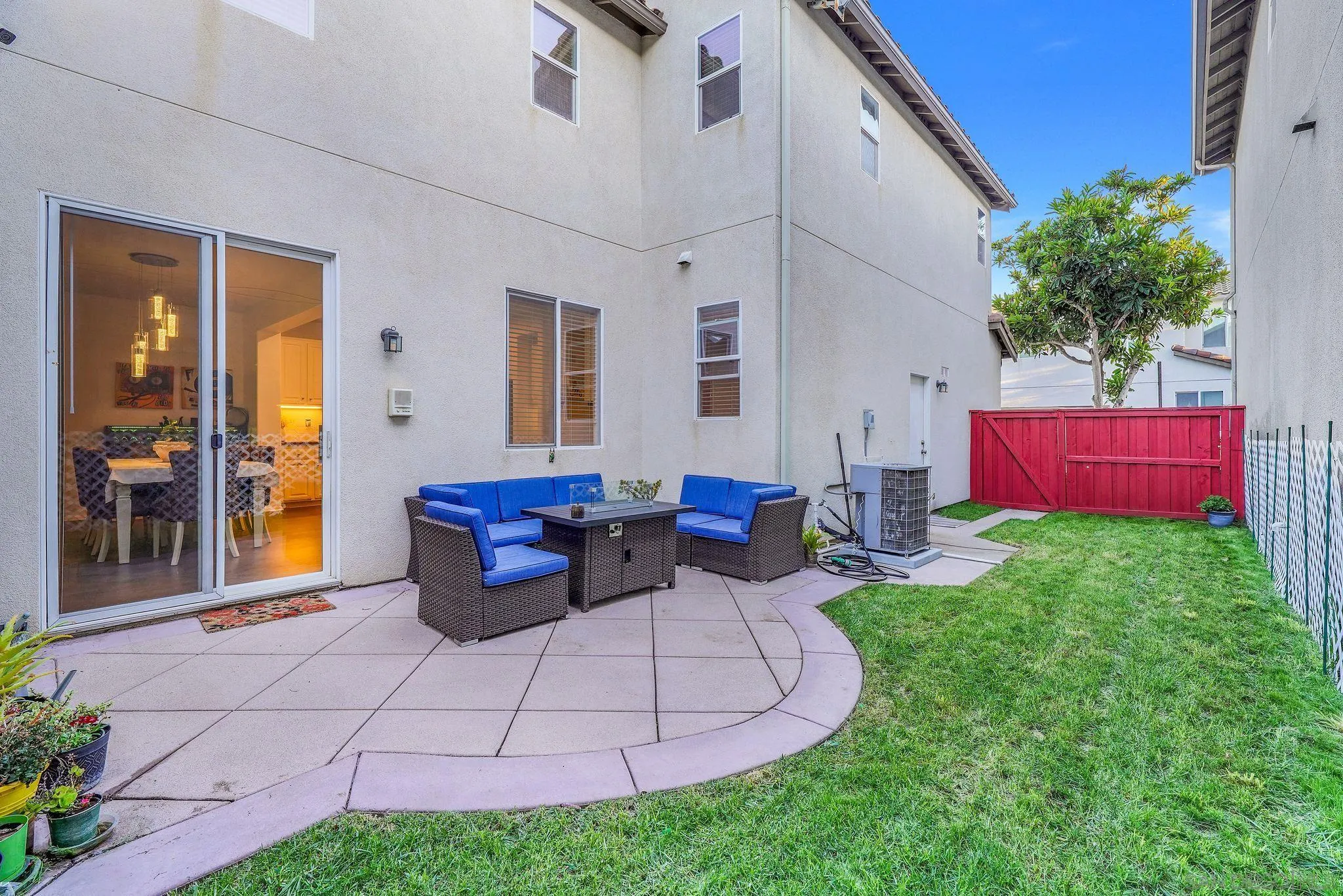 https://cdn.realtyfeed.com/cdn/127/250038560/9469bd9979c4d3a980eb12b6aee4d0f4.webp