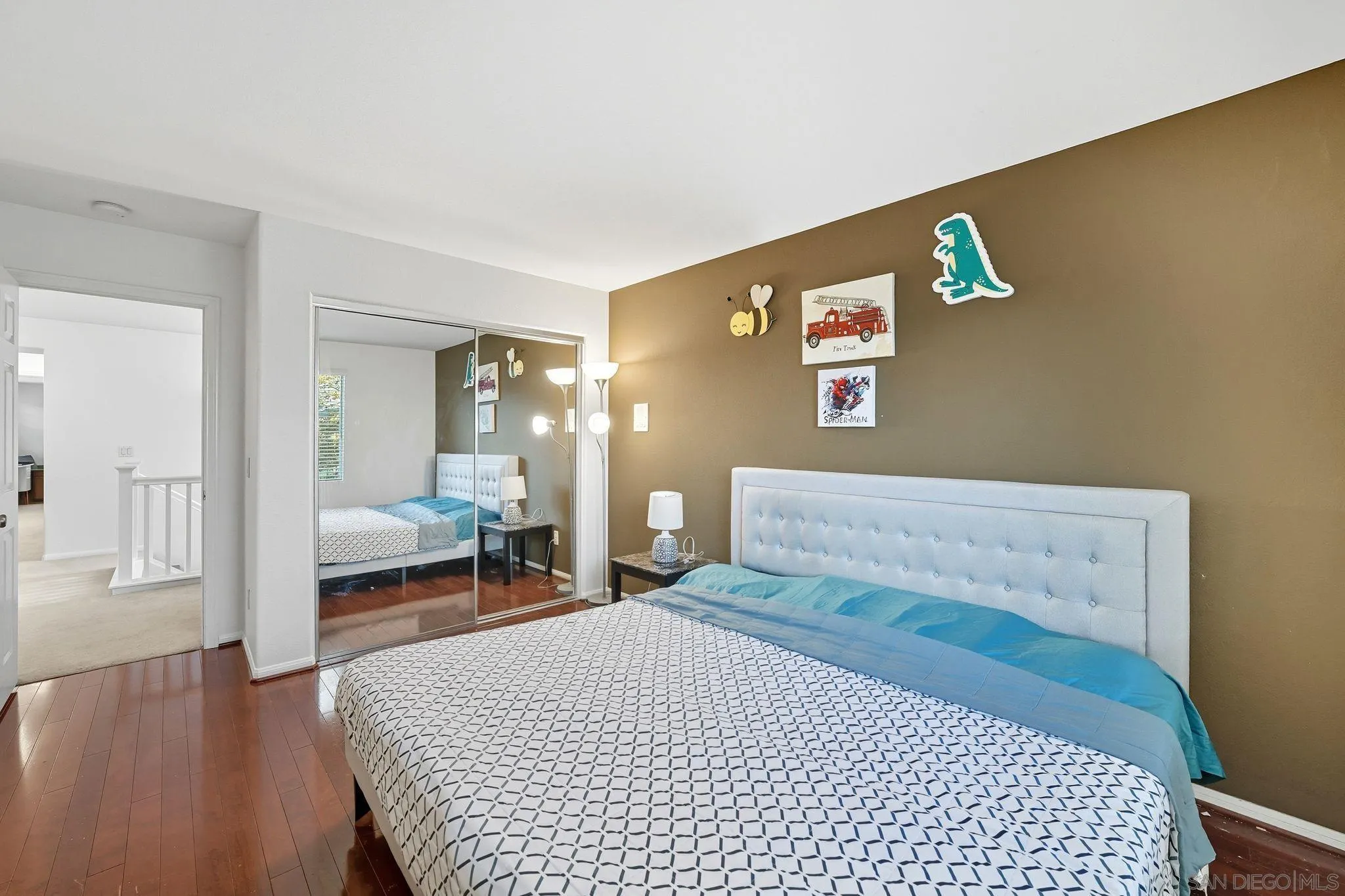 https://cdn.realtyfeed.com/cdn/127/250038560/dd5d37f3f6528aa25c2a77bac1b10f5e.webp