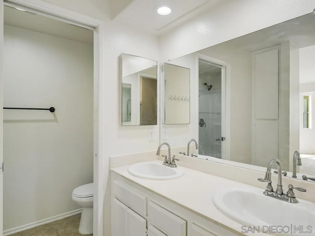 https://cdn.realtyfeed.com/cdn/127/250038565/b05c8c49e31f02b948f721c77d46da9b.webp