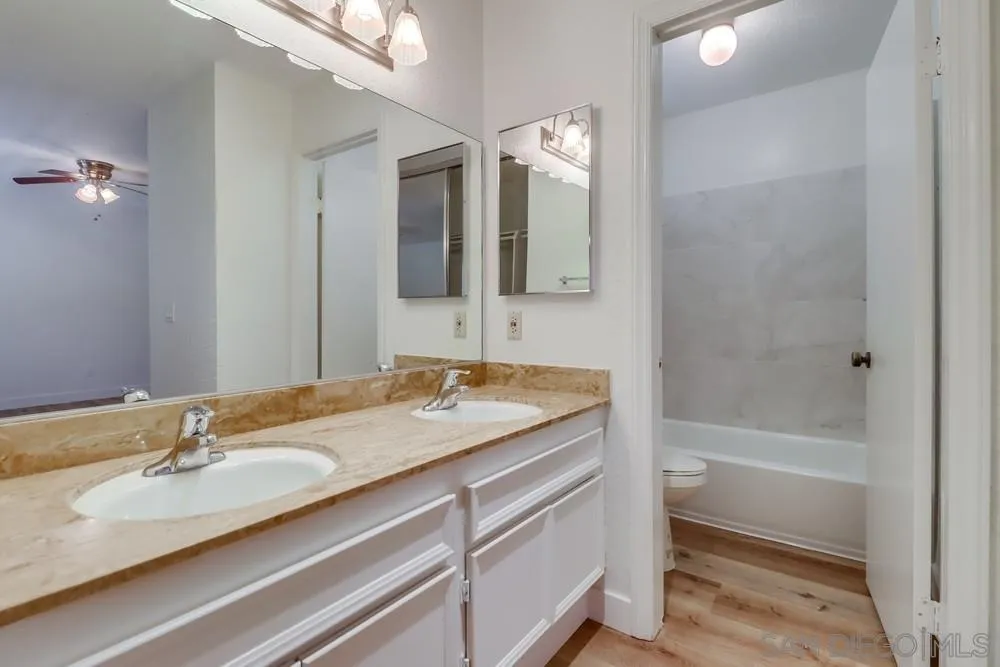 Photo #24: 250038576 Listing: Photo #24