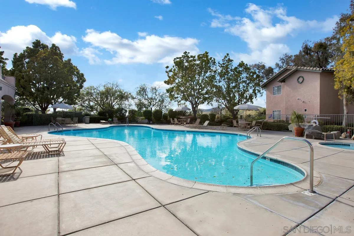 https://cdn.realtyfeed.com/cdn/127/250038579/6dade2f95c46b6058e65934d29eb14c2.webp
