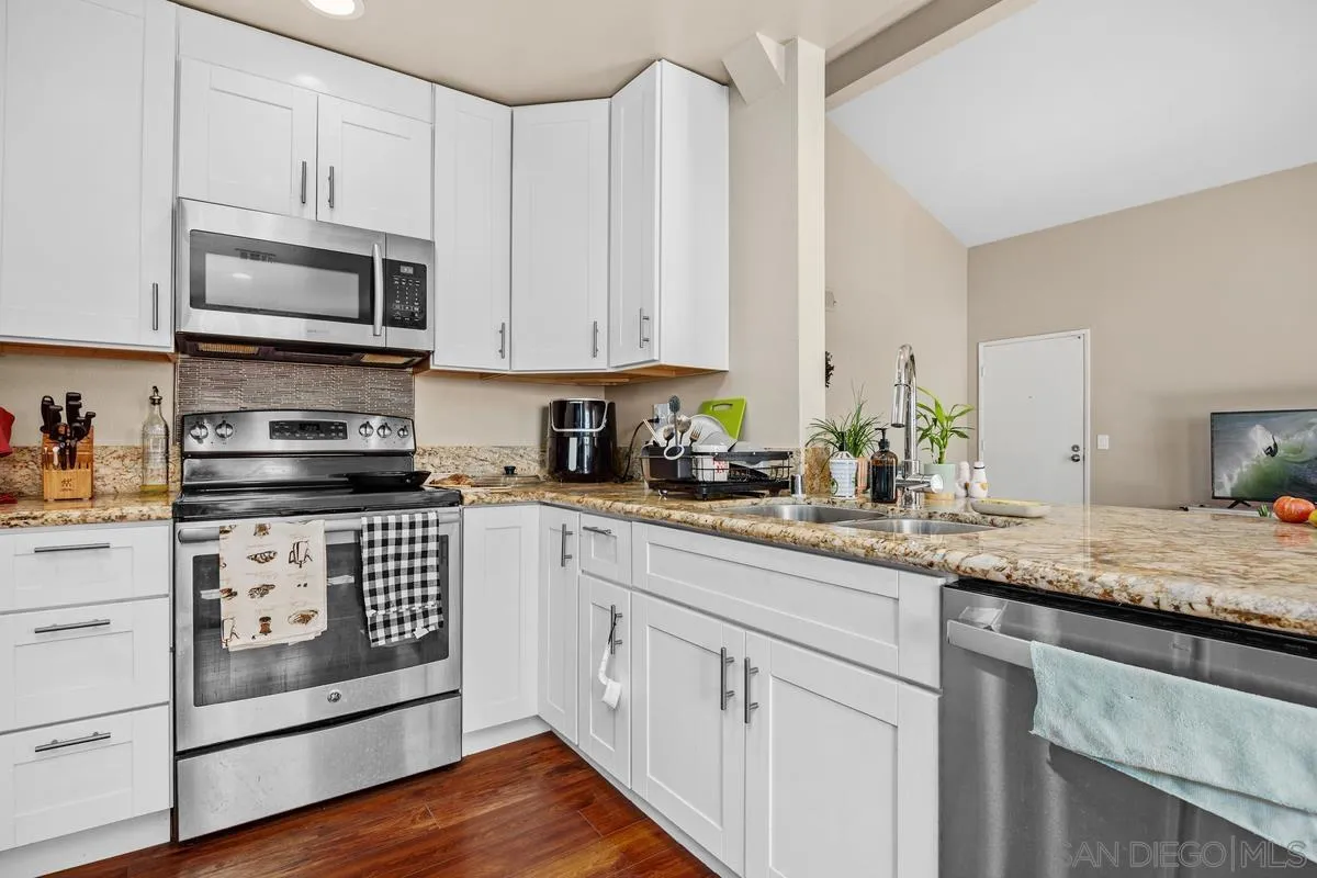 https://cdn.realtyfeed.com/cdn/127/250038579/be9747ed944bfeda9bc4c57b9c5c872b.webp