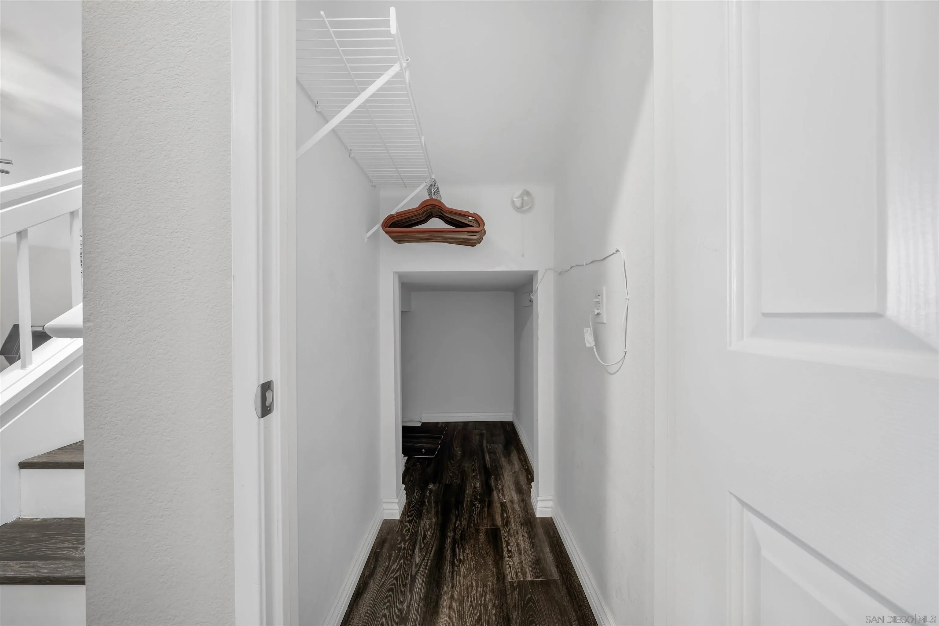 https://cdn.realtyfeed.com/cdn/127/250038587/2e4f4d85f74974f2444f8e58c2702ad5.webp