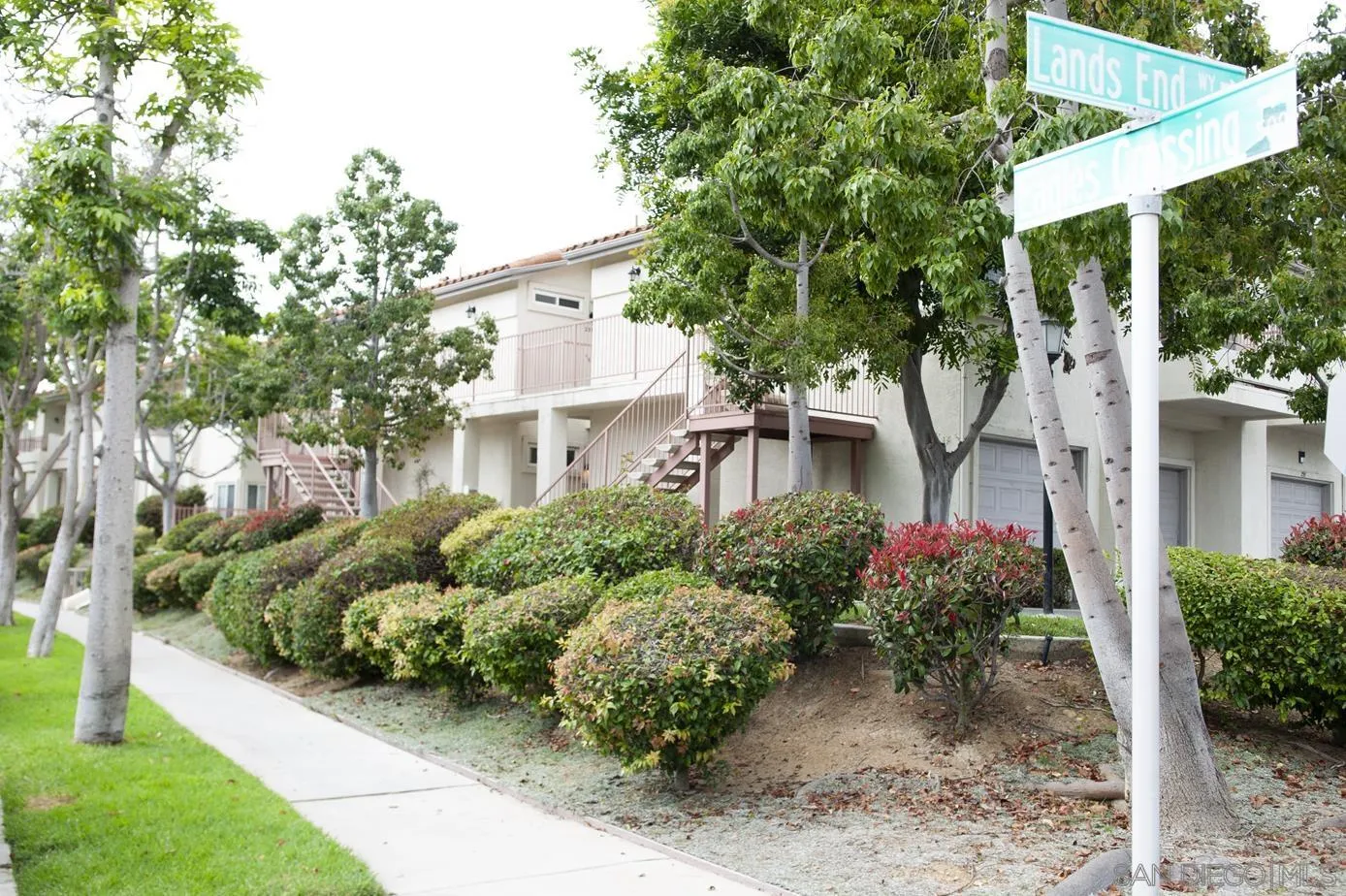 https://cdn.realtyfeed.com/cdn/127/250038591/331cadb200b8de00a93e83690470c233.webp