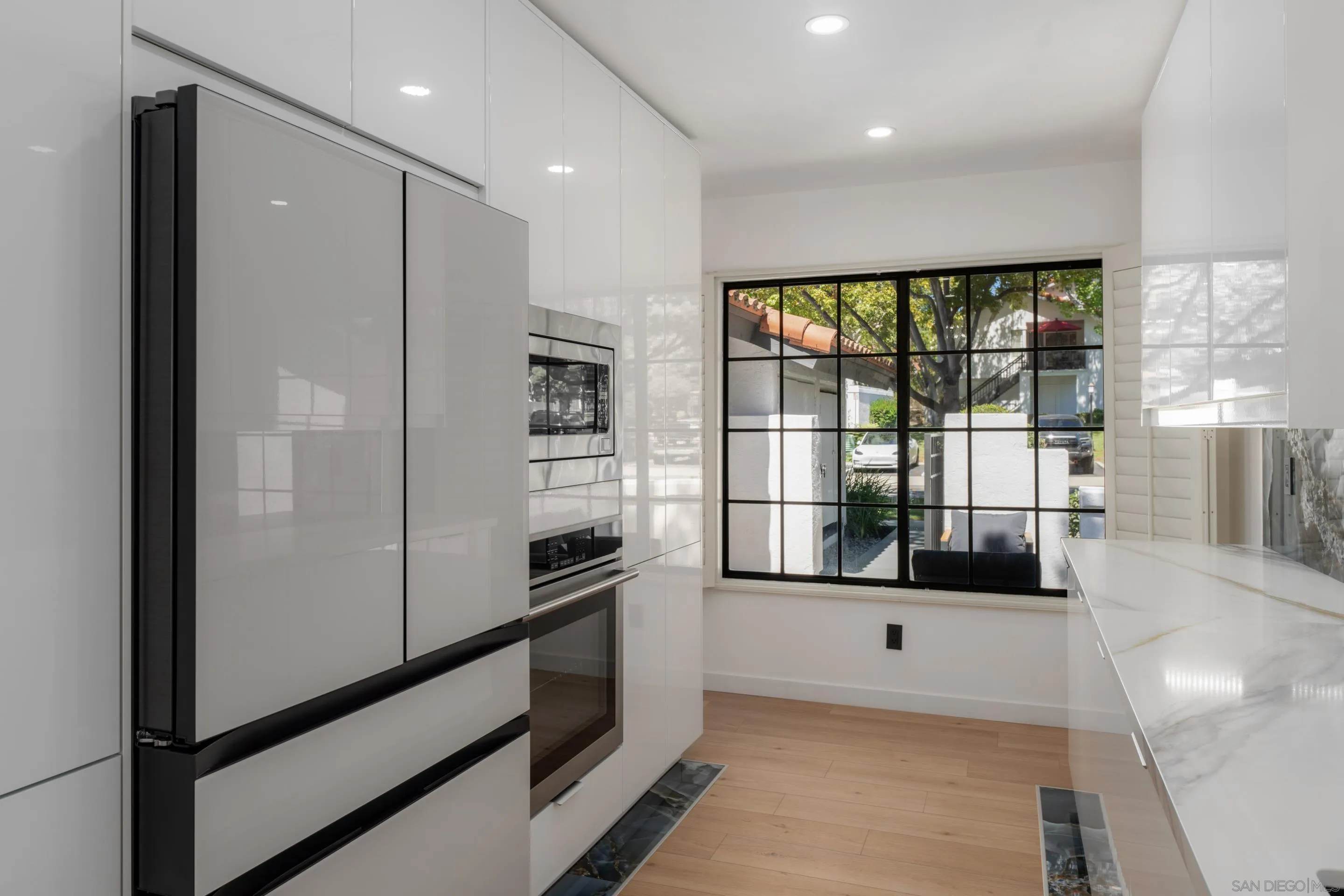 https://cdn.realtyfeed.com/cdn/127/250038594/5b873f39c328a8fea530cdccaa0748d5.webp
