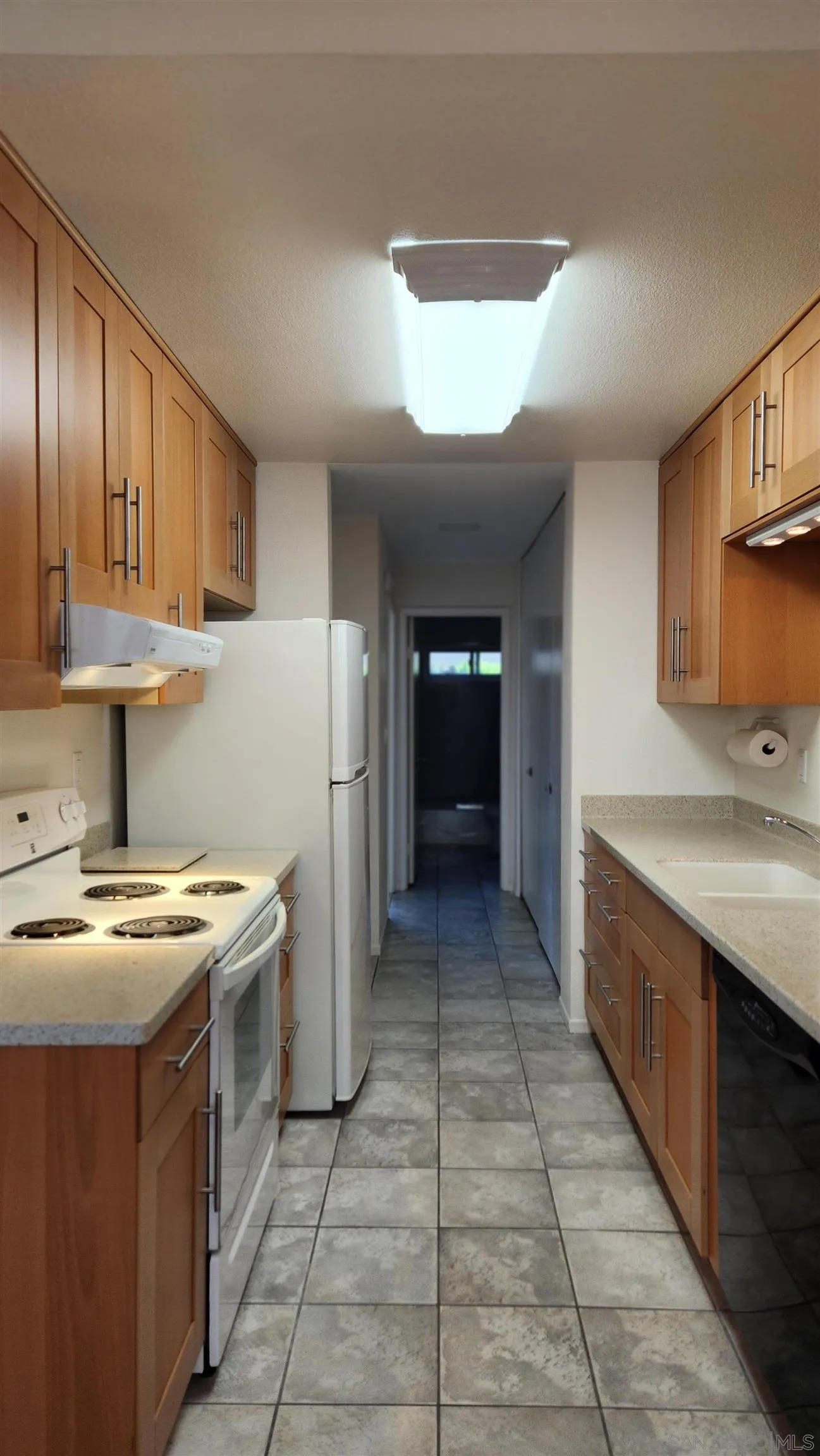 https://cdn.realtyfeed.com/cdn/127/250038598/5e43a18d05e09b0acfd568e4512dcef4.webp