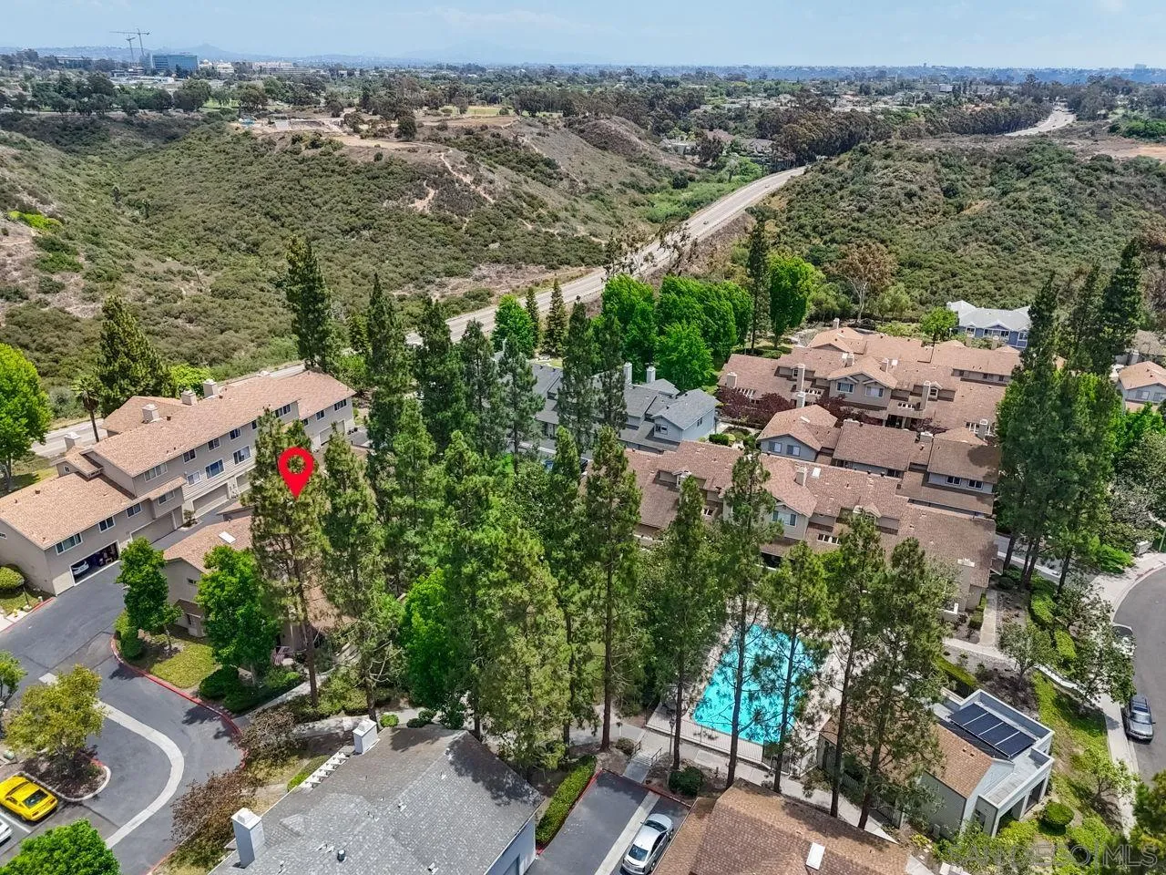 https://cdn.realtyfeed.com/cdn/127/250038614/2b2a7c7f43891c590da4366b57f4f201.webp