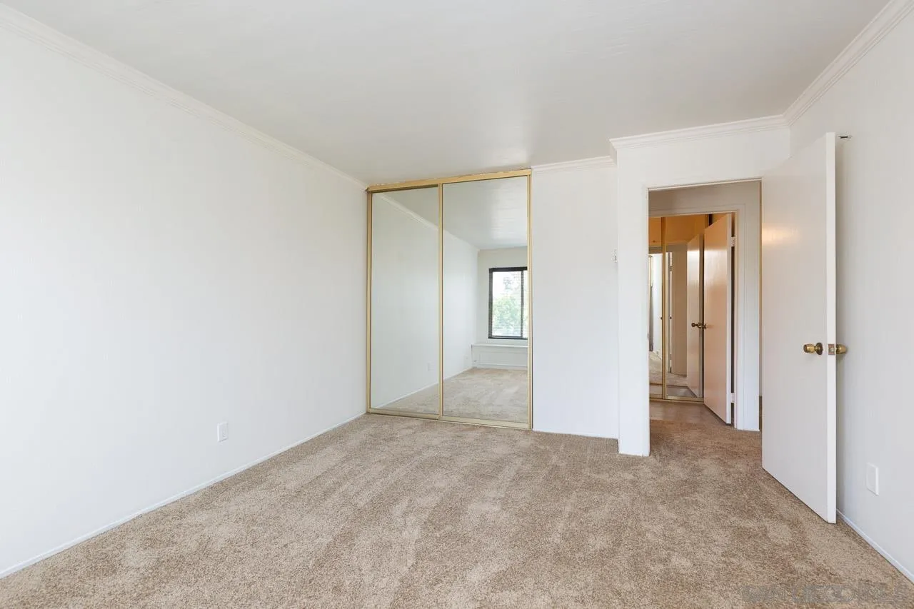 Photo #7: 250038624 Listing: Photo #7