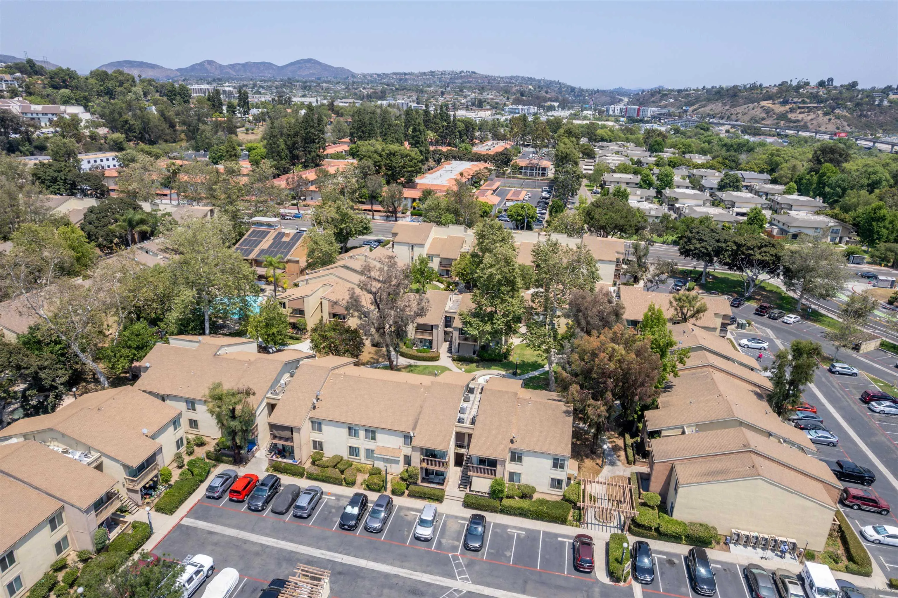 https://cdn.realtyfeed.com/cdn/127/250038624/1ef6476a9b251d1ddb6643423624ea65.webp