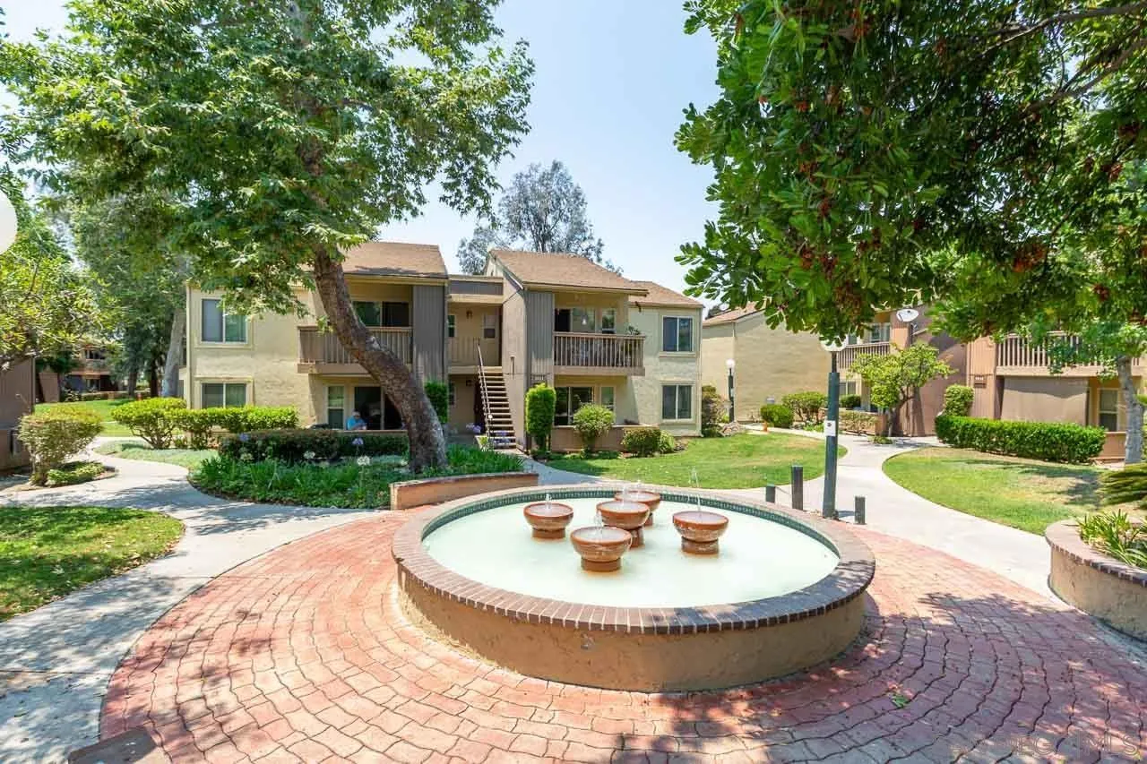 https://cdn.realtyfeed.com/cdn/127/250038624/833d189d6c28bc1fd64020465638f59e.webp