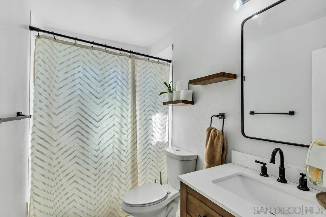 https://cdn.realtyfeed.com/cdn/127/250038647/ce6669b3465cee331f25a4fdb9c3cd56.webp