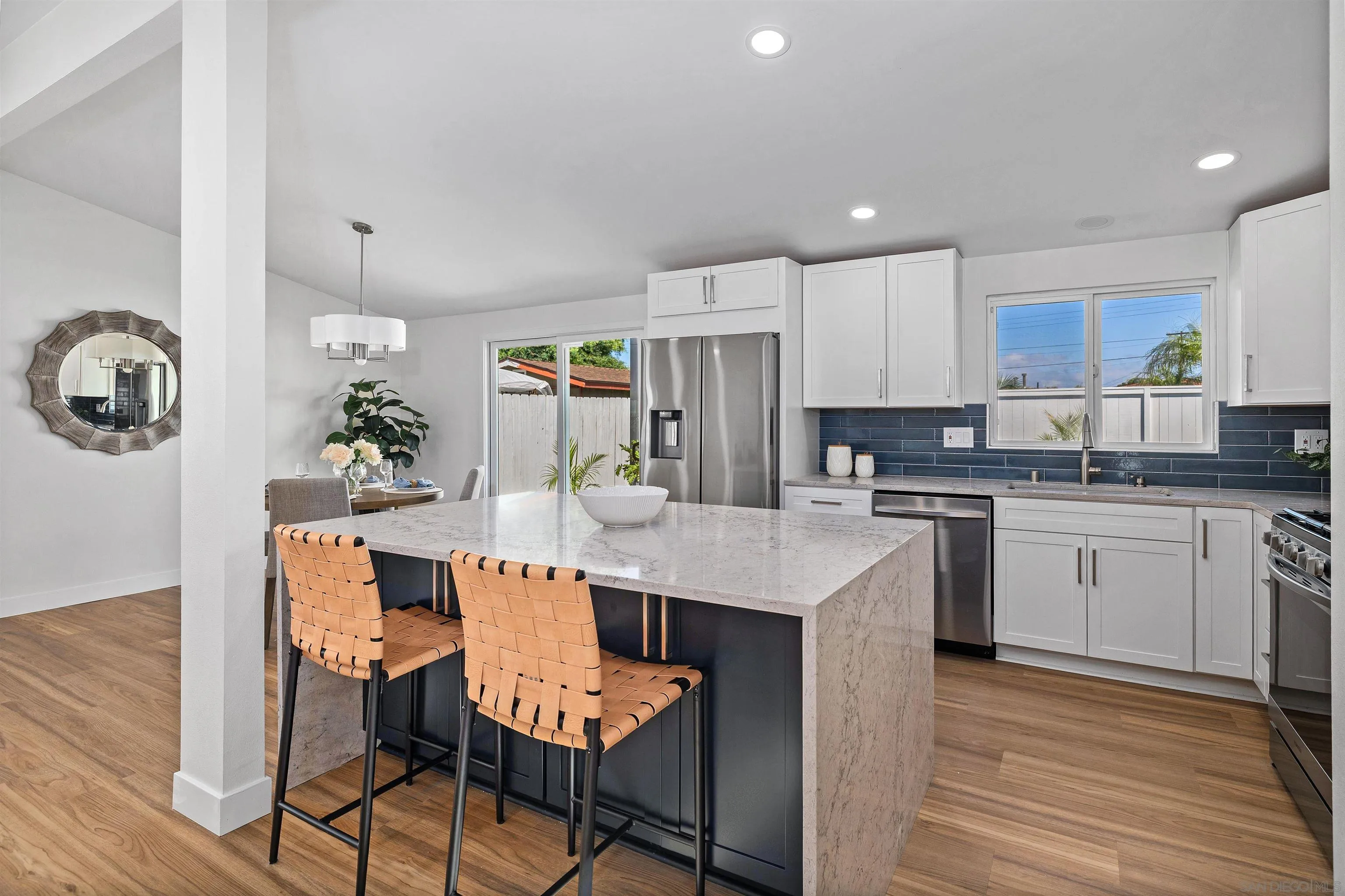https://cdn.realtyfeed.com/cdn/127/250038651/a1a5bc95e3eae018184a8b516b456ab6.webp