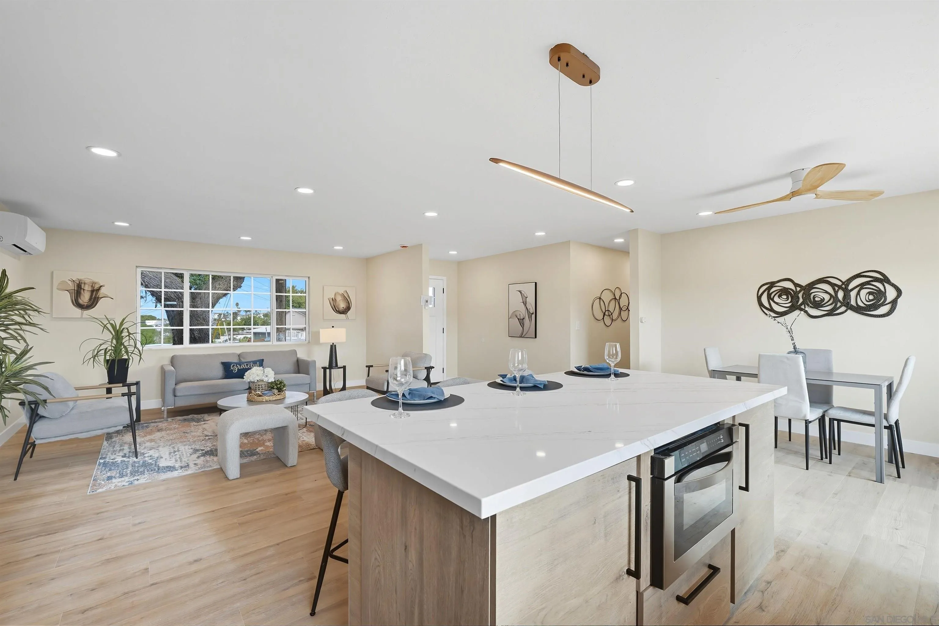 https://cdn.realtyfeed.com/cdn/127/250038652/d25853ee4a4180d2406f655f59618e64.webp
