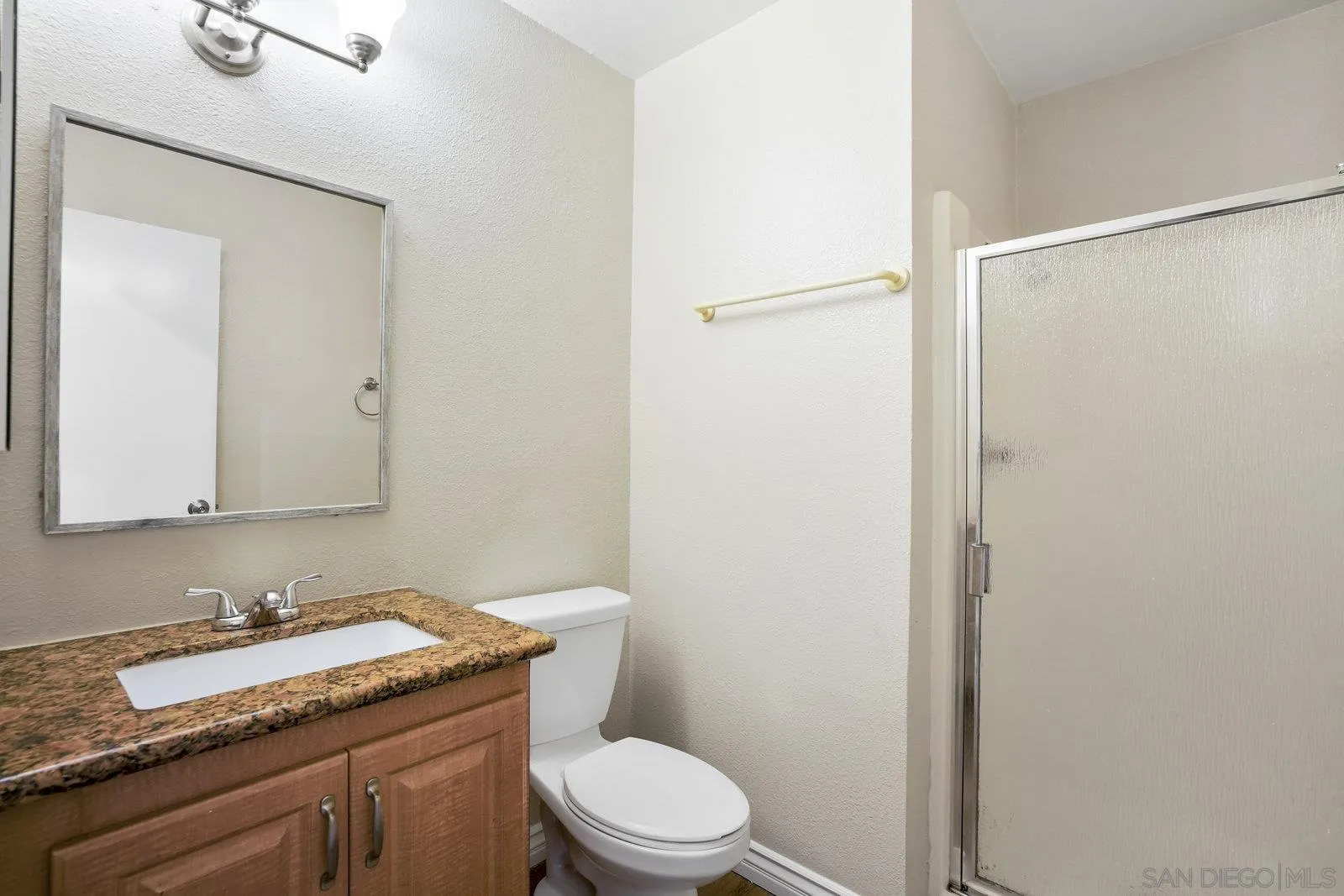 Photo #20: 250038656 Listing: Photo #20