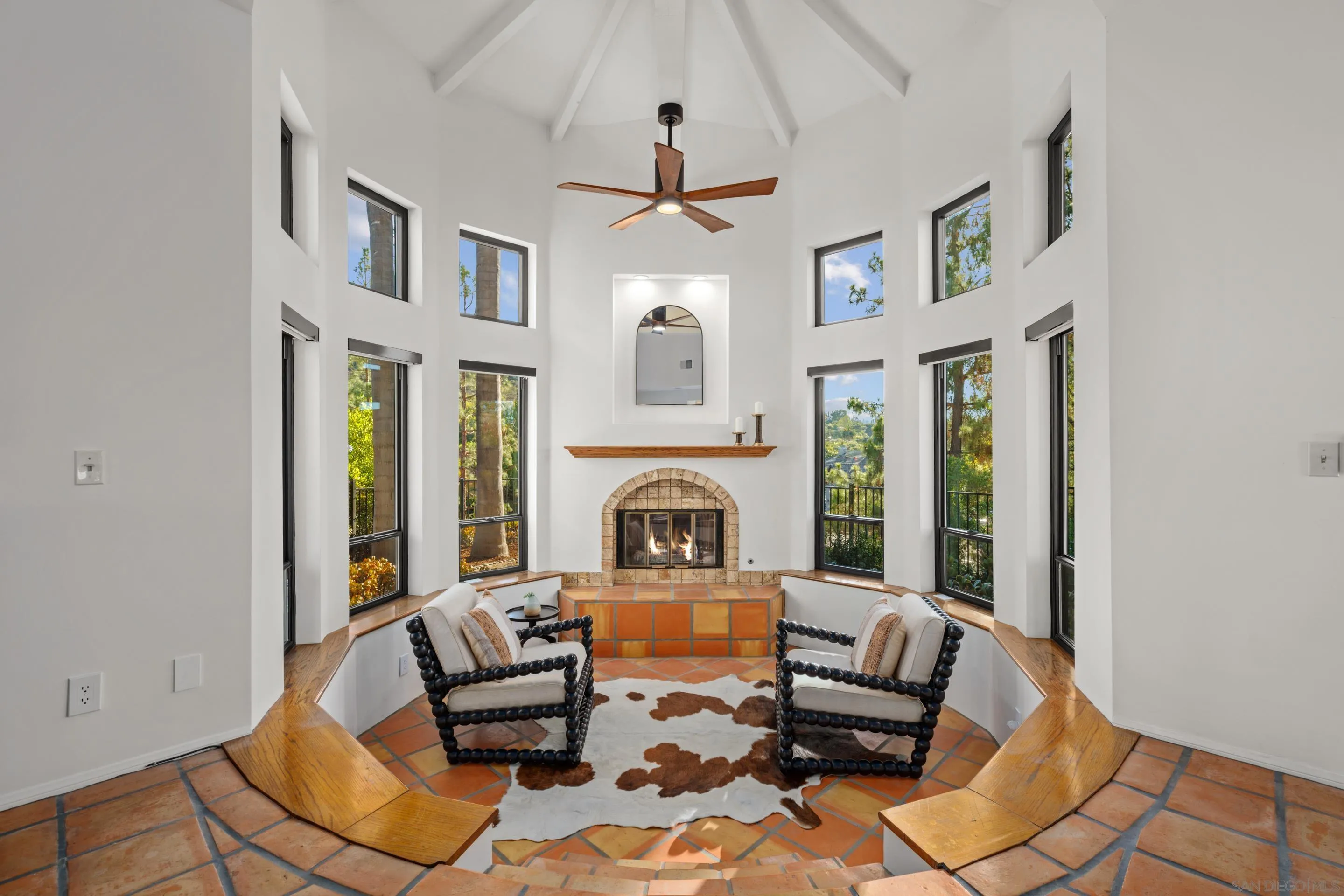 https://cdn.realtyfeed.com/cdn/127/250038657/df1ef32fc461ae11da82c15a1fde9f61.webp