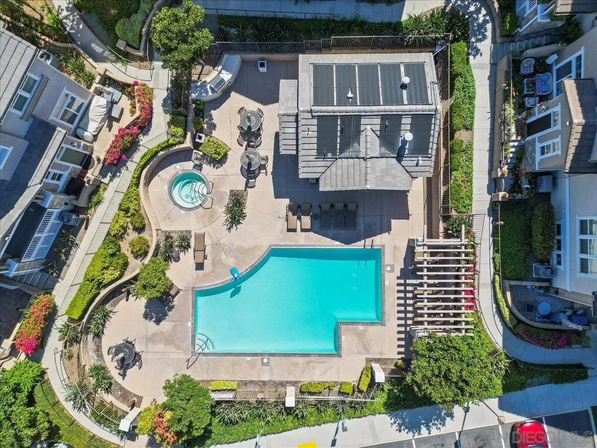 https://cdn.realtyfeed.com/cdn/127/250038659/27a64c39d81983c35e000dcf736ab760.webp