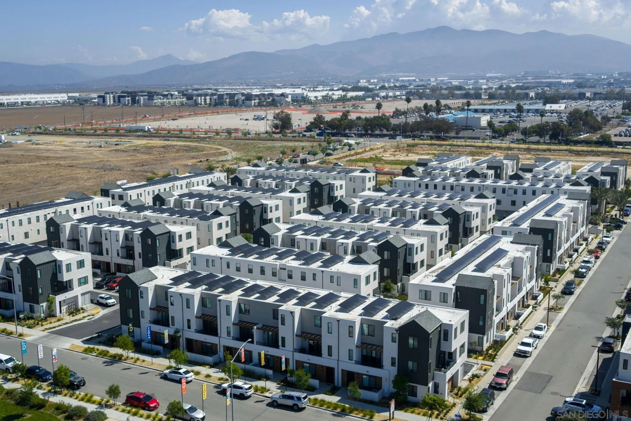 https://cdn.realtyfeed.com/cdn/127/250038669/e4dbc03f5a88a9eda1f5fffaaa631d2e.webp