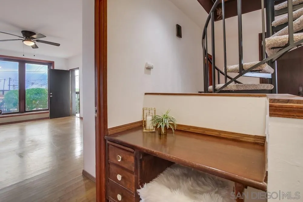 https://cdn.realtyfeed.com/cdn/127/250038671/e7ed778903b1ebdebb8d4eefe5d69cd0.webp