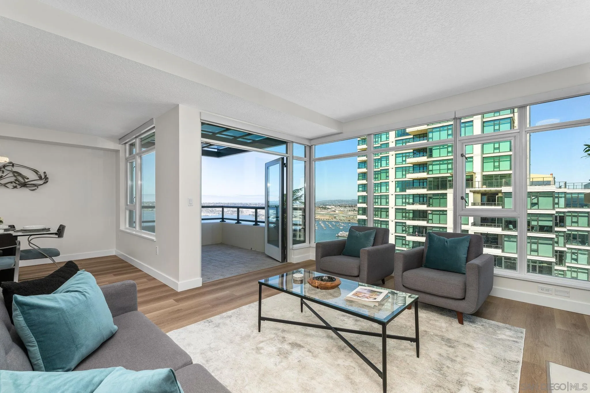 Photo #4: 250038672 Listing 