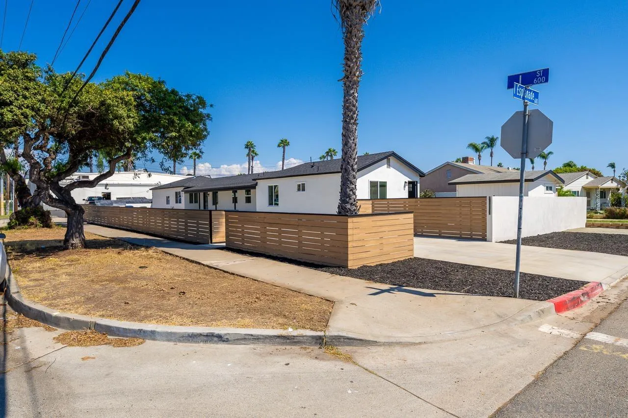 https://cdn.realtyfeed.com/cdn/127/250038674/d5e8c32b51d01691ac061b28d7c3bb8a.webp