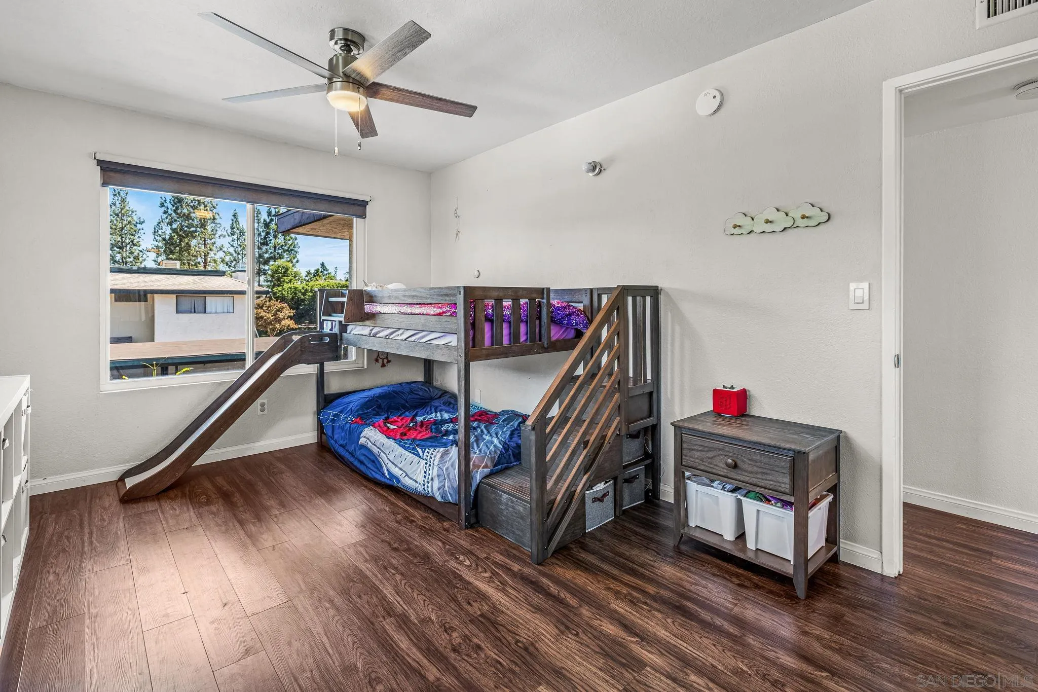 https://cdn.realtyfeed.com/cdn/127/250038678/fff824983de9fabf12dc7b2e78f03ca8.webp