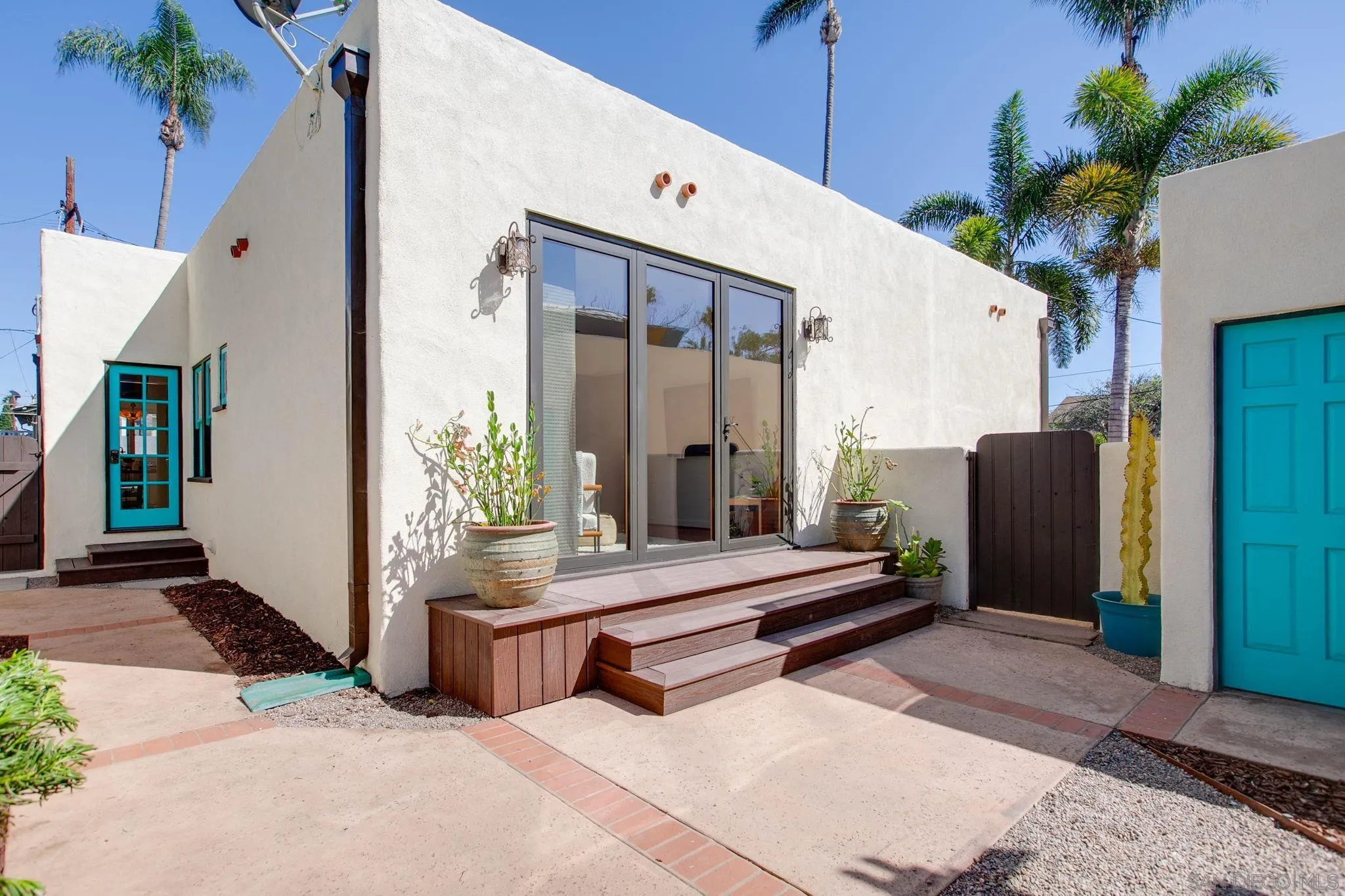 https://cdn.realtyfeed.com/cdn/127/250038680/9cf2cce9dcf4a699e0c632c241d9dd0b.webp