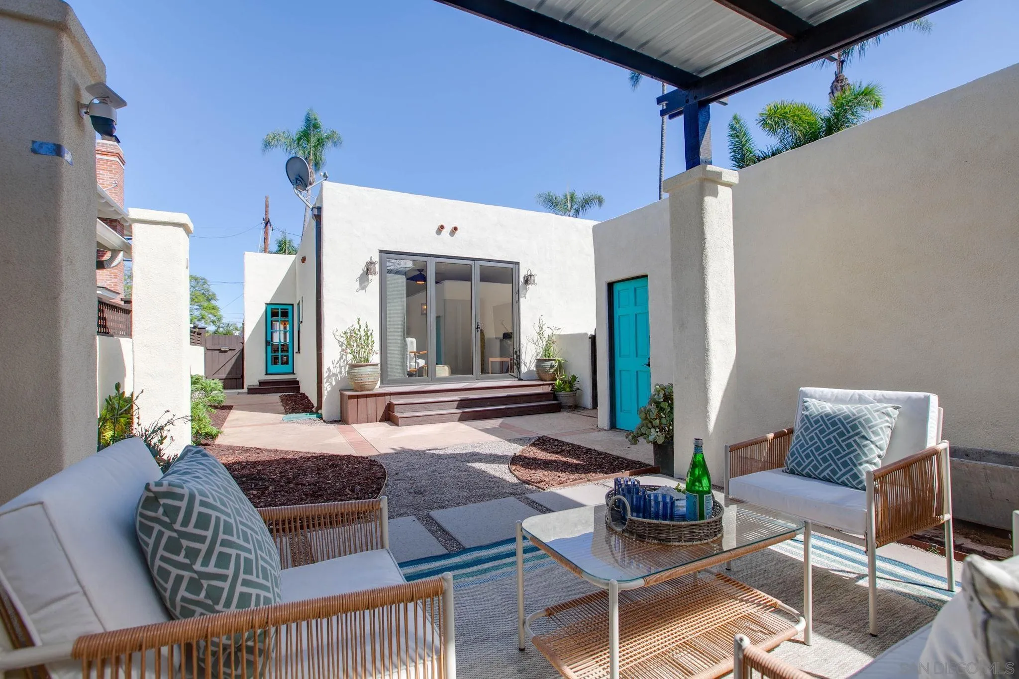 https://cdn.realtyfeed.com/cdn/127/250038680/fc450f7dee80e51a6af7fe10fa9e2bf0.webp