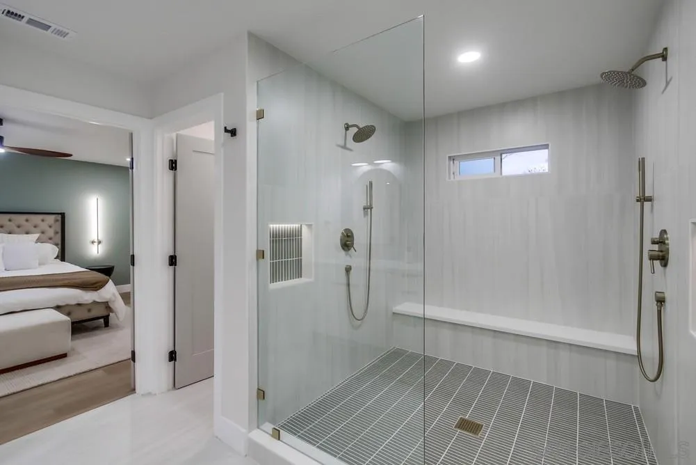 https://cdn.realtyfeed.com/cdn/127/250038683/3a6baf2d42c583f4637ffddb6fe9b9e1.webp