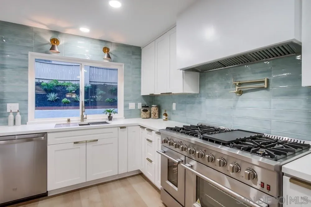 https://cdn.realtyfeed.com/cdn/127/250038683/9bd58b99d8daba9e7ac2db1ccad8c2f4.webp