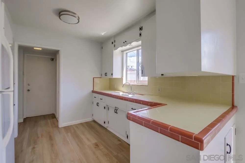 https://cdn.realtyfeed.com/cdn/127/250038686/1a037dce3db3d2b8edf14db1a122cd95.webp