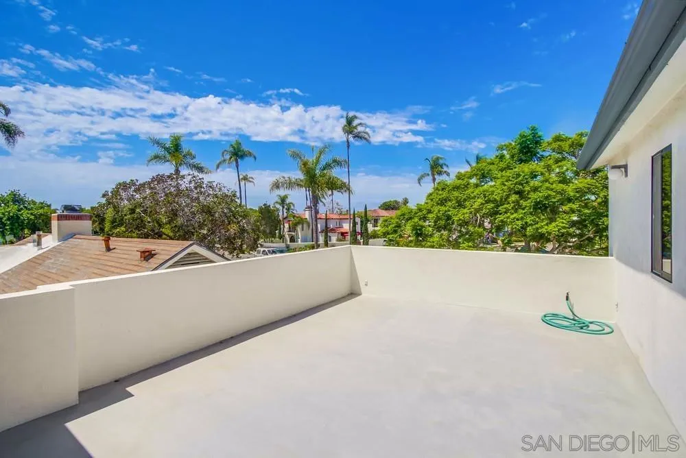 https://cdn.realtyfeed.com/cdn/127/250038686/89a92fbdae3e576bf2c01ac0a47bf98d.webp