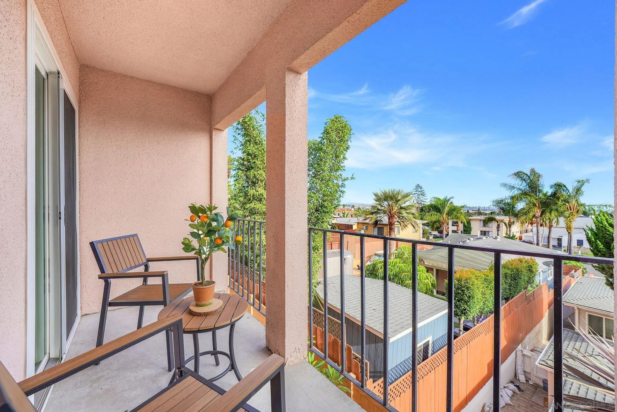 https://cdn.realtyfeed.com/cdn/127/250038694/be809738ab3f70bcbe5b7bbc3365e6ab.webp
