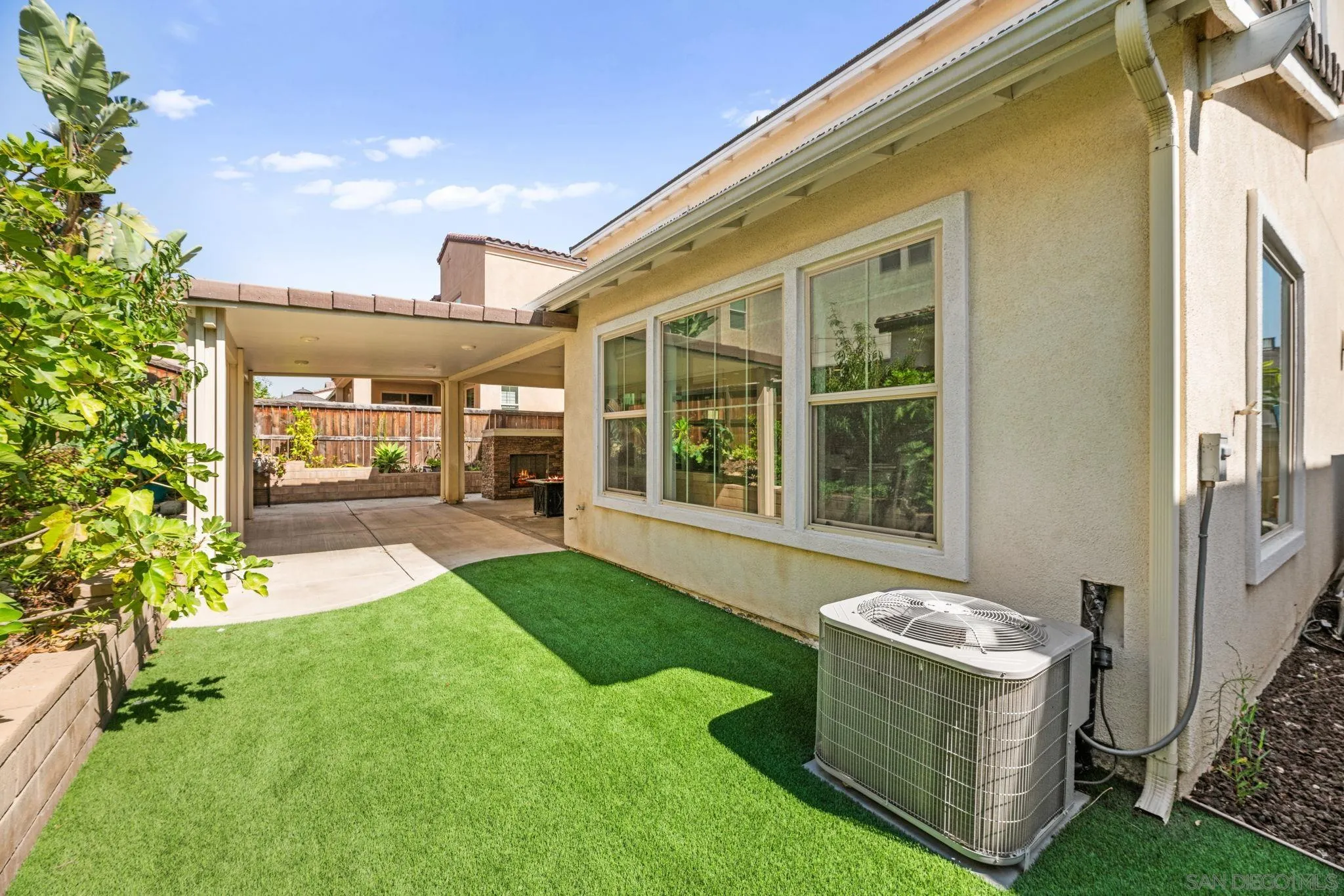 https://cdn.realtyfeed.com/cdn/127/250038698/1f752e3ee092e607d4ac38511246f11e.webp
