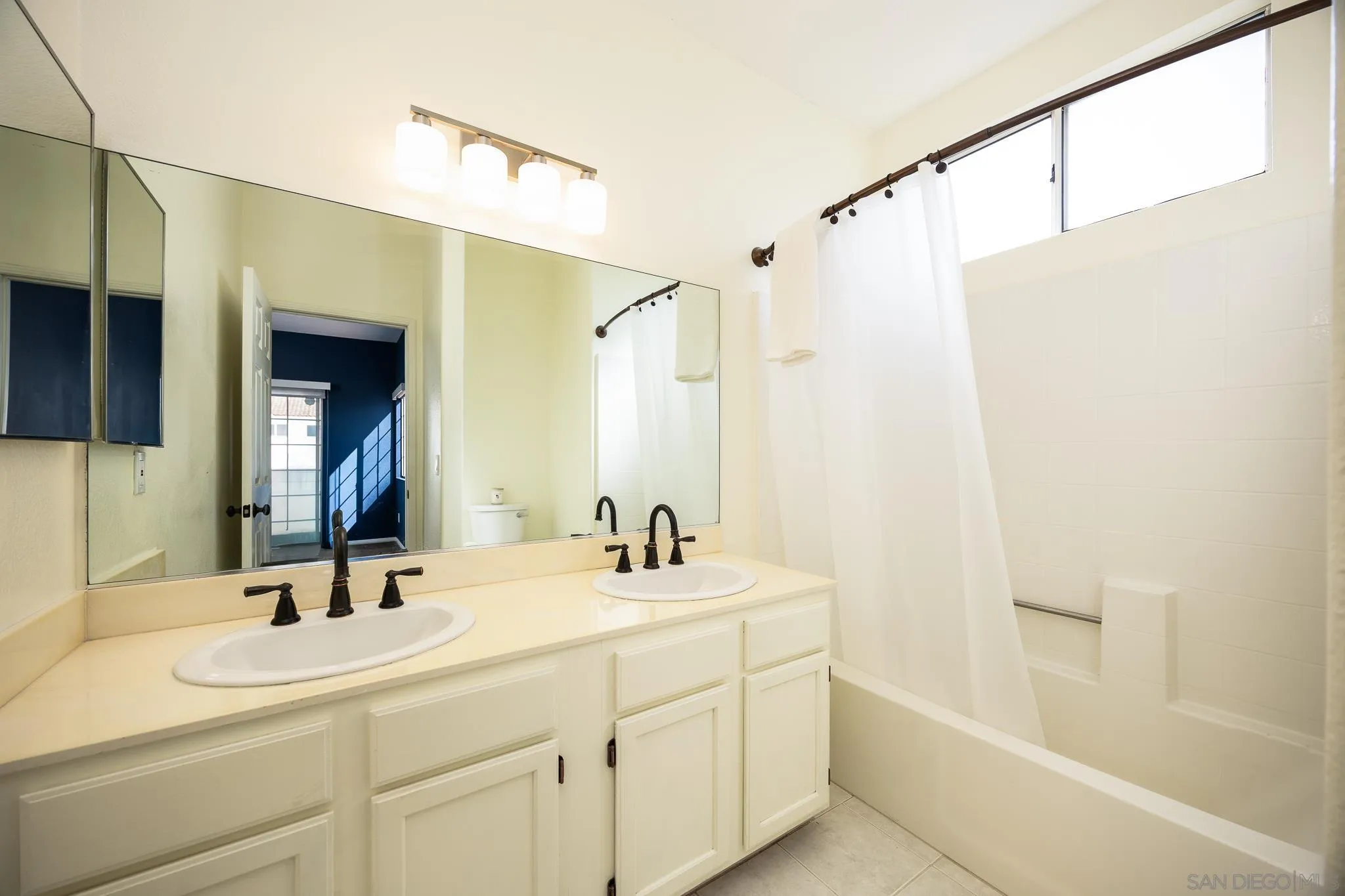 Photo #27: 250038701 Listing: Photo #27