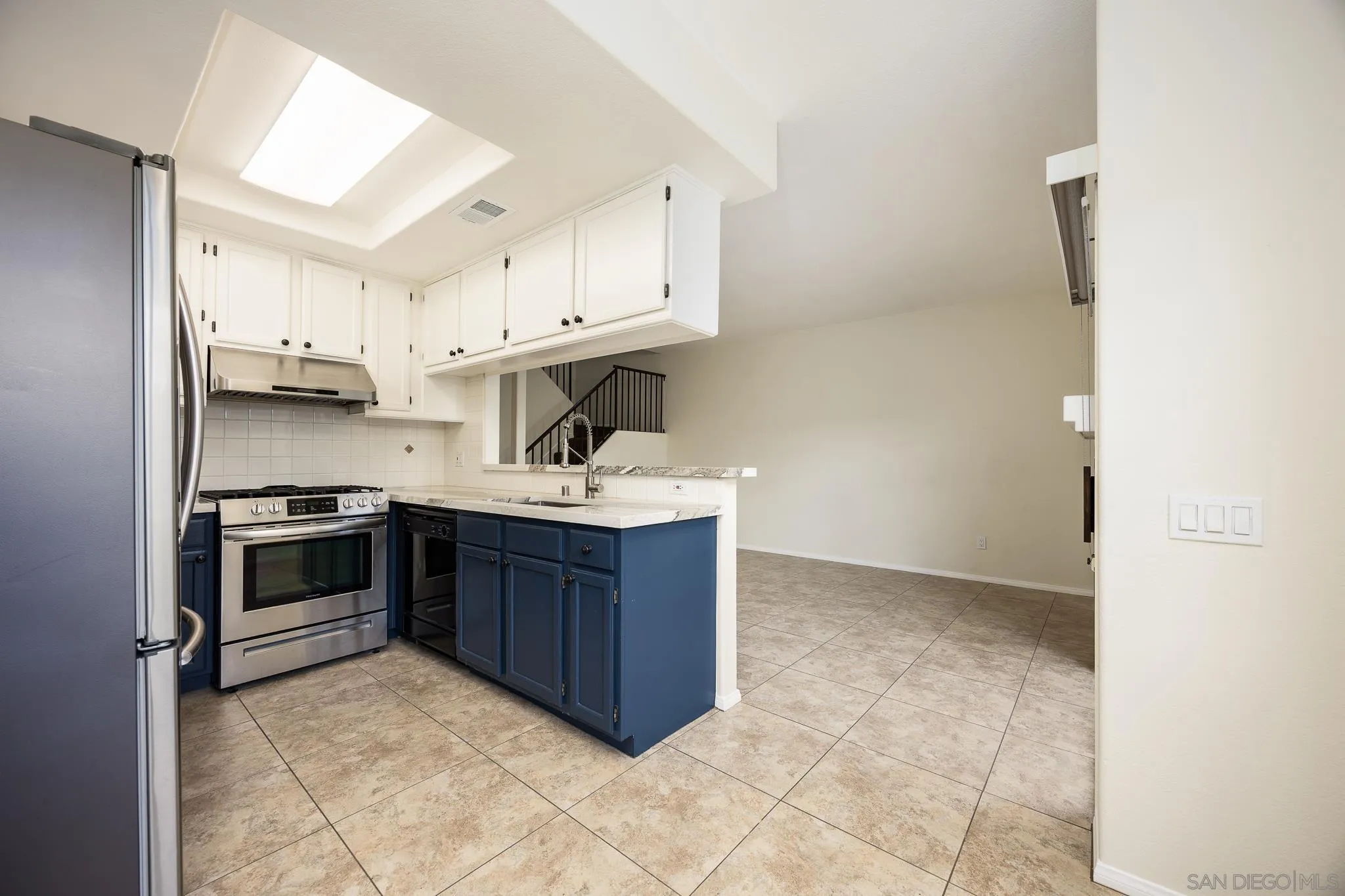 Photo #16: 250038701 Listing: Photo #16
