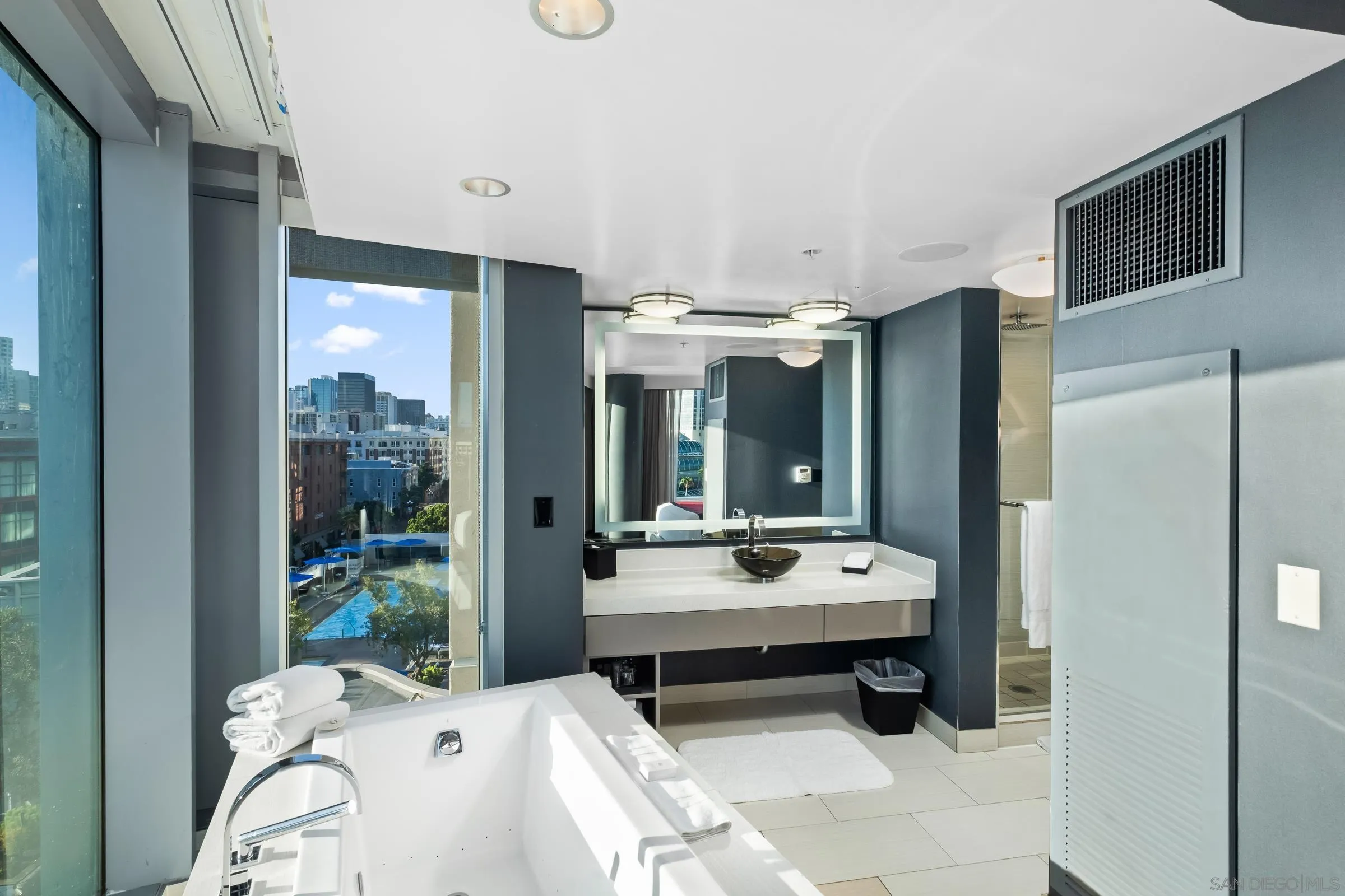 207 5th Ave UNIT&nbsp;702, San Diego, CA, 92101