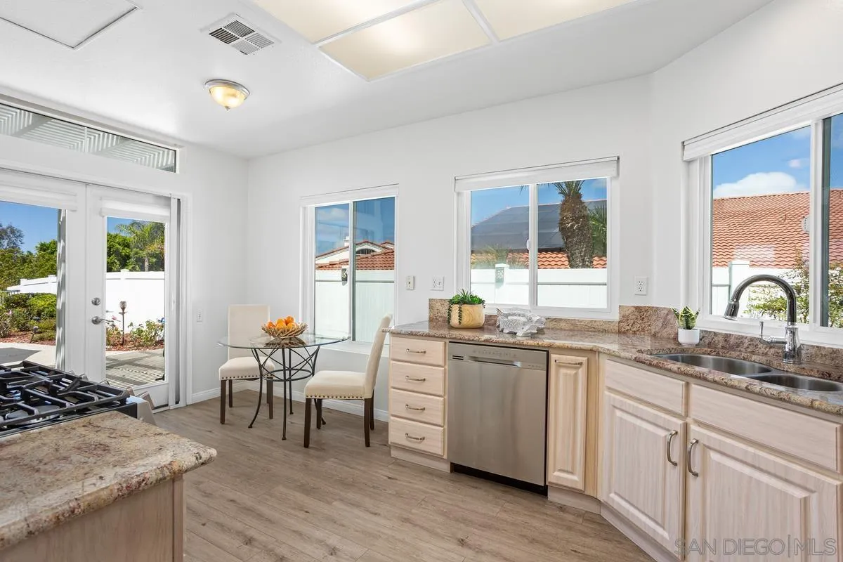 https://cdn.realtyfeed.com/cdn/127/250038711/38de3e0ccd1c17ececa05fca01f36cda.webp
