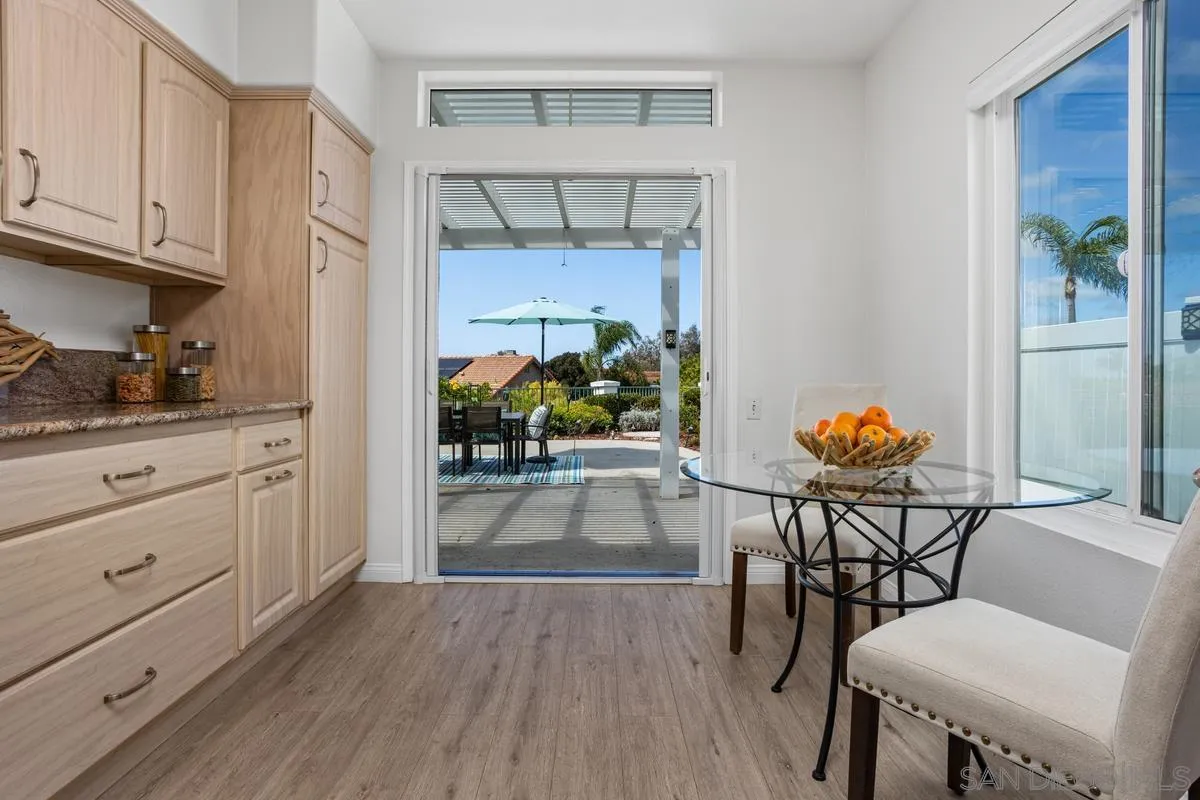 https://cdn.realtyfeed.com/cdn/127/250038711/cb5938de3aeb4d4fb848ce4cf54fb521.webp