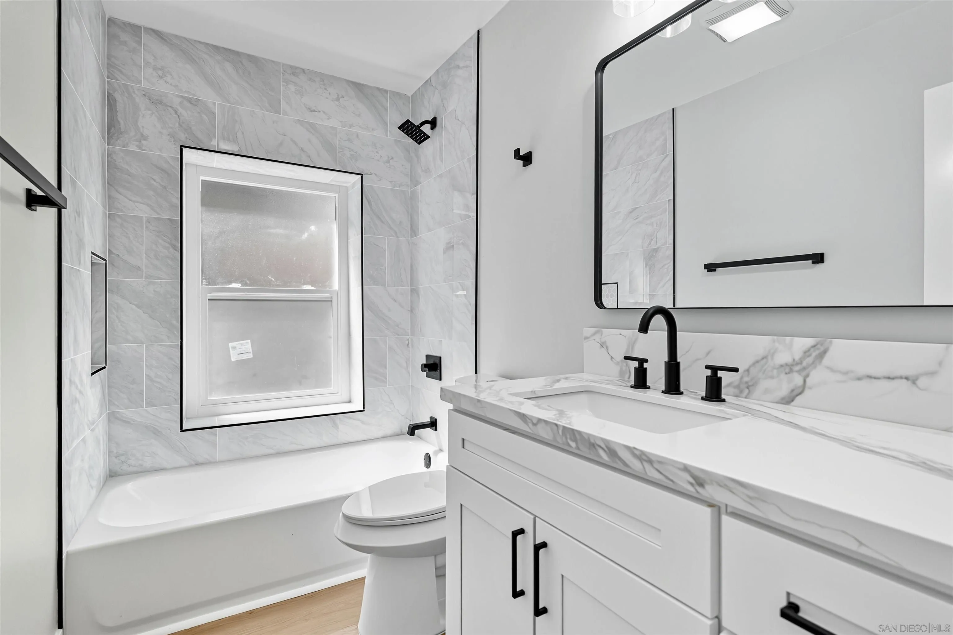 https://cdn.realtyfeed.com/cdn/127/250038713/4cd5f6ae0f59bb77dda7d60f5d2506ba.webp