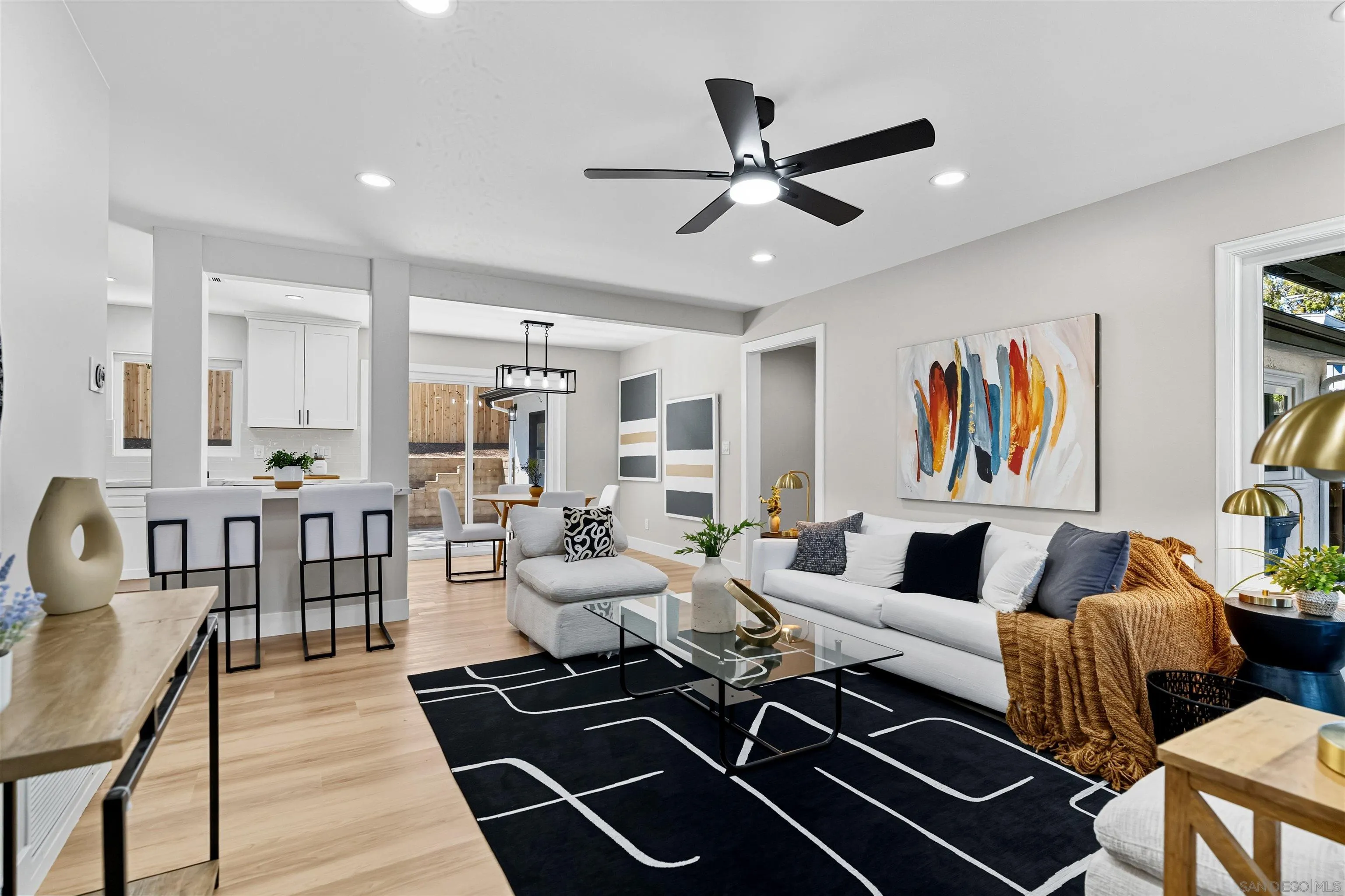 https://cdn.realtyfeed.com/cdn/127/250038713/bd6720b6c355cdde5c4f2f6d66336e16.webp