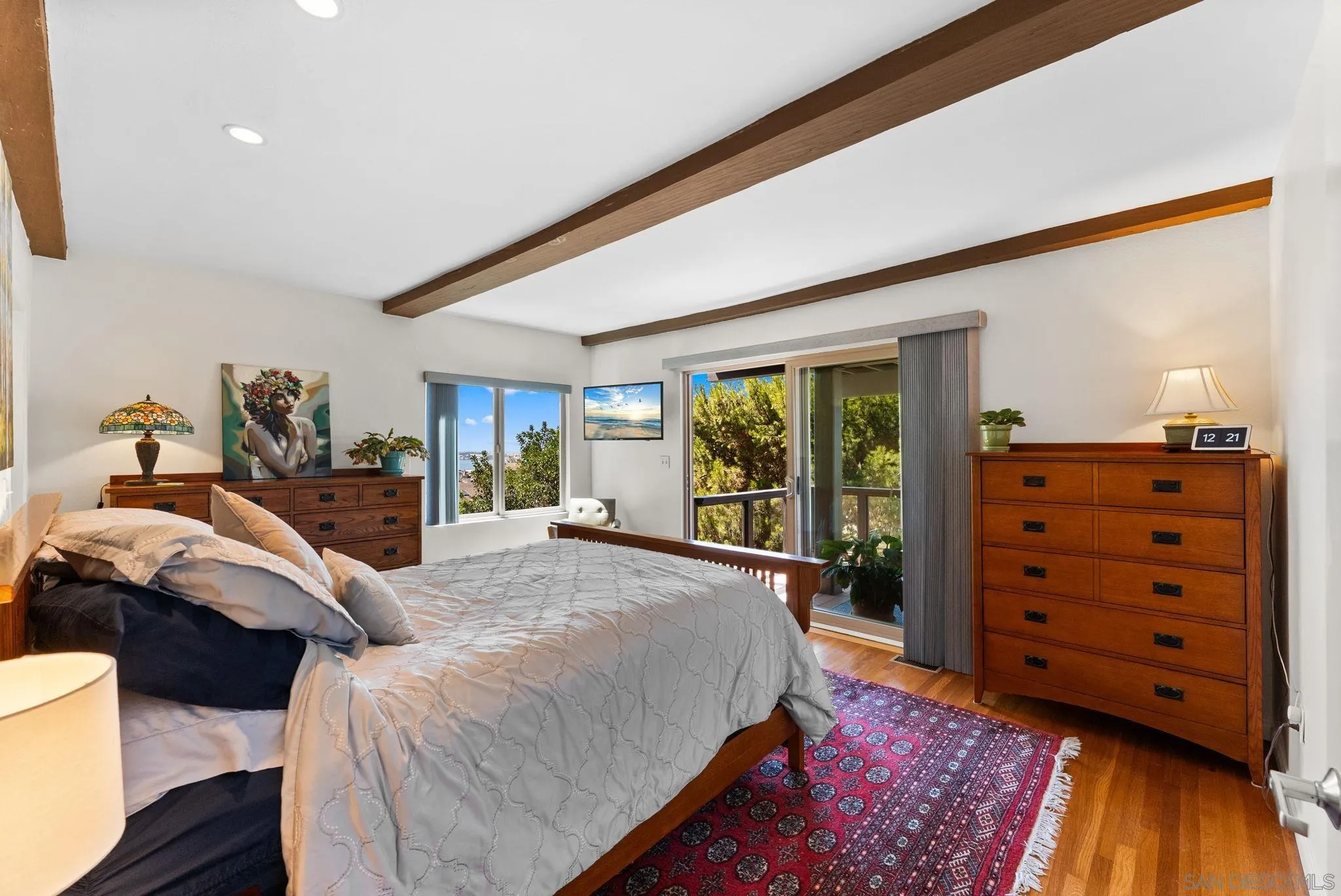 https://cdn.realtyfeed.com/cdn/127/250038714/613d2347c747a8d15d0cb940a8ffb418.webp