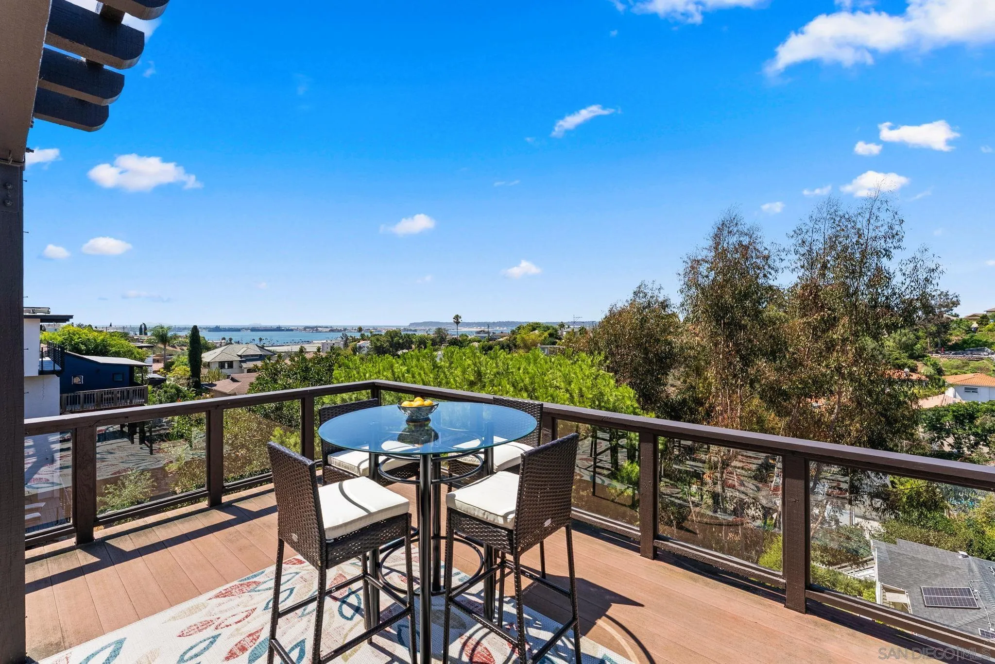 https://cdn.realtyfeed.com/cdn/127/250038714/a5f0d61b29a12b8e867c2aa2541f4e5a.webp