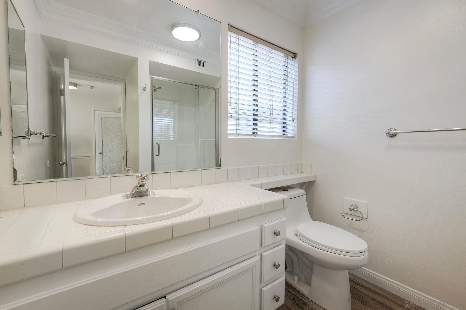 Photo #21: 250038716 Listing: Photo #21