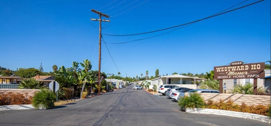 https://cdn.realtyfeed.com/cdn/127/250038725/1aa3de7085ee1b6be4d51dfc3195f93c.webp