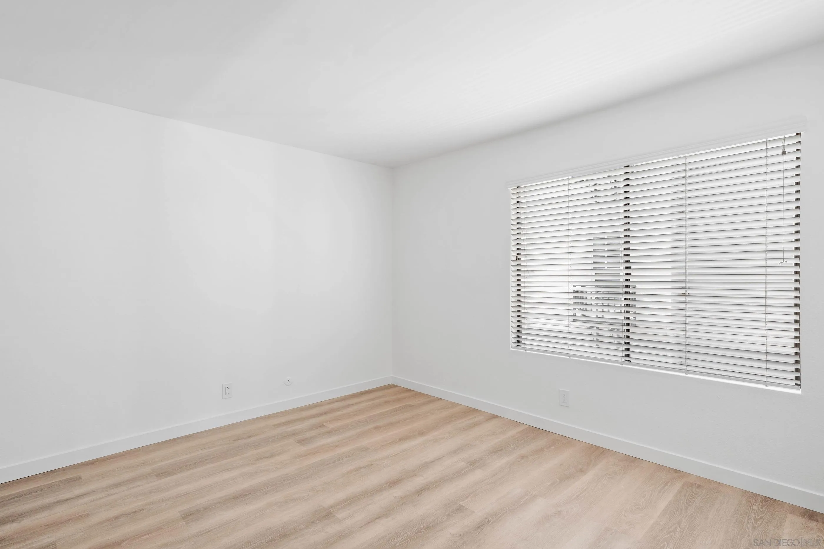 Photo #22: 250038726 Listing: Photo #22