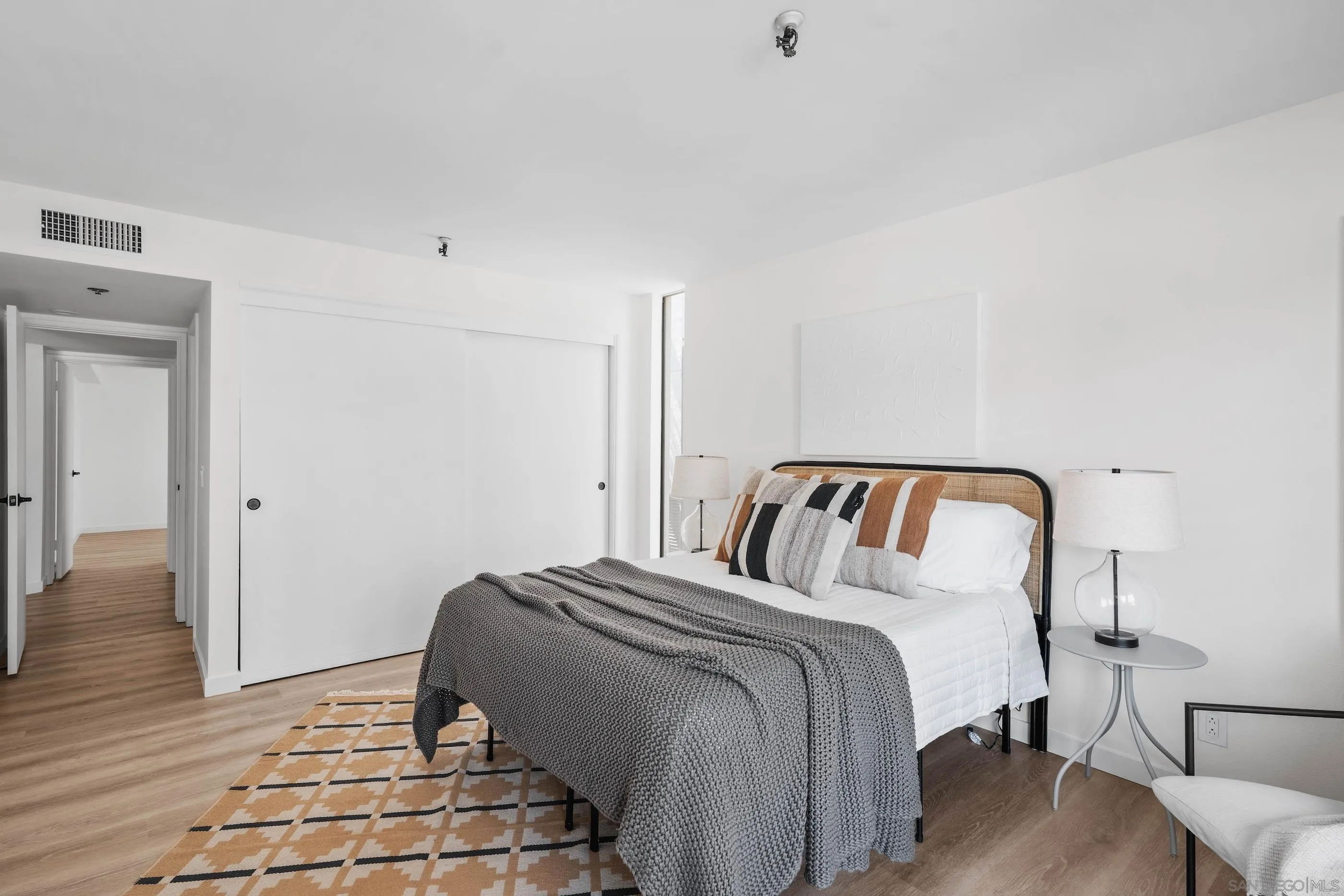 https://cdn.realtyfeed.com/cdn/127/250038726/d49405a4ea651ff37e9d25d325aff8f5.webp